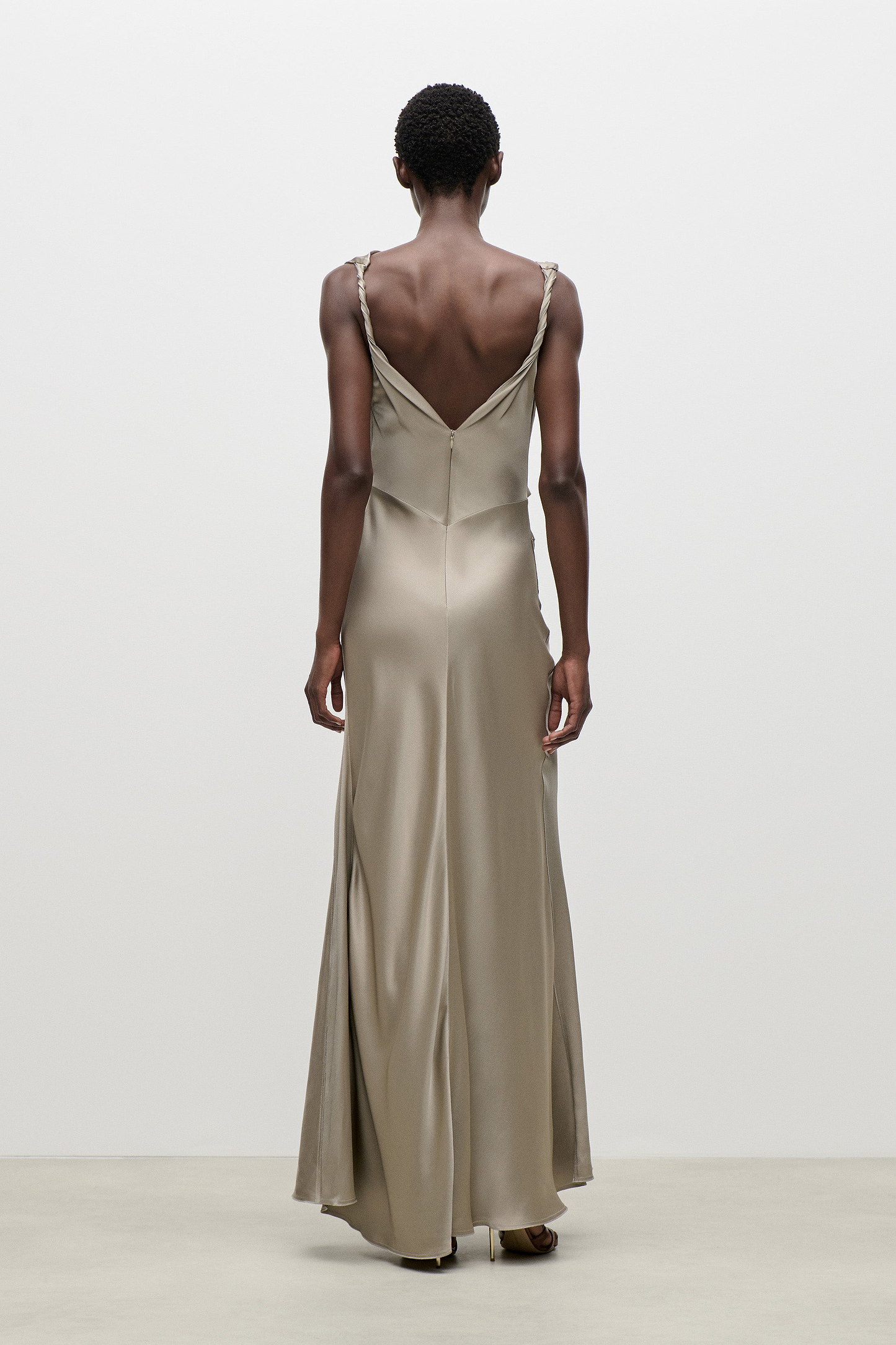 Posy Gown In Light Grey
