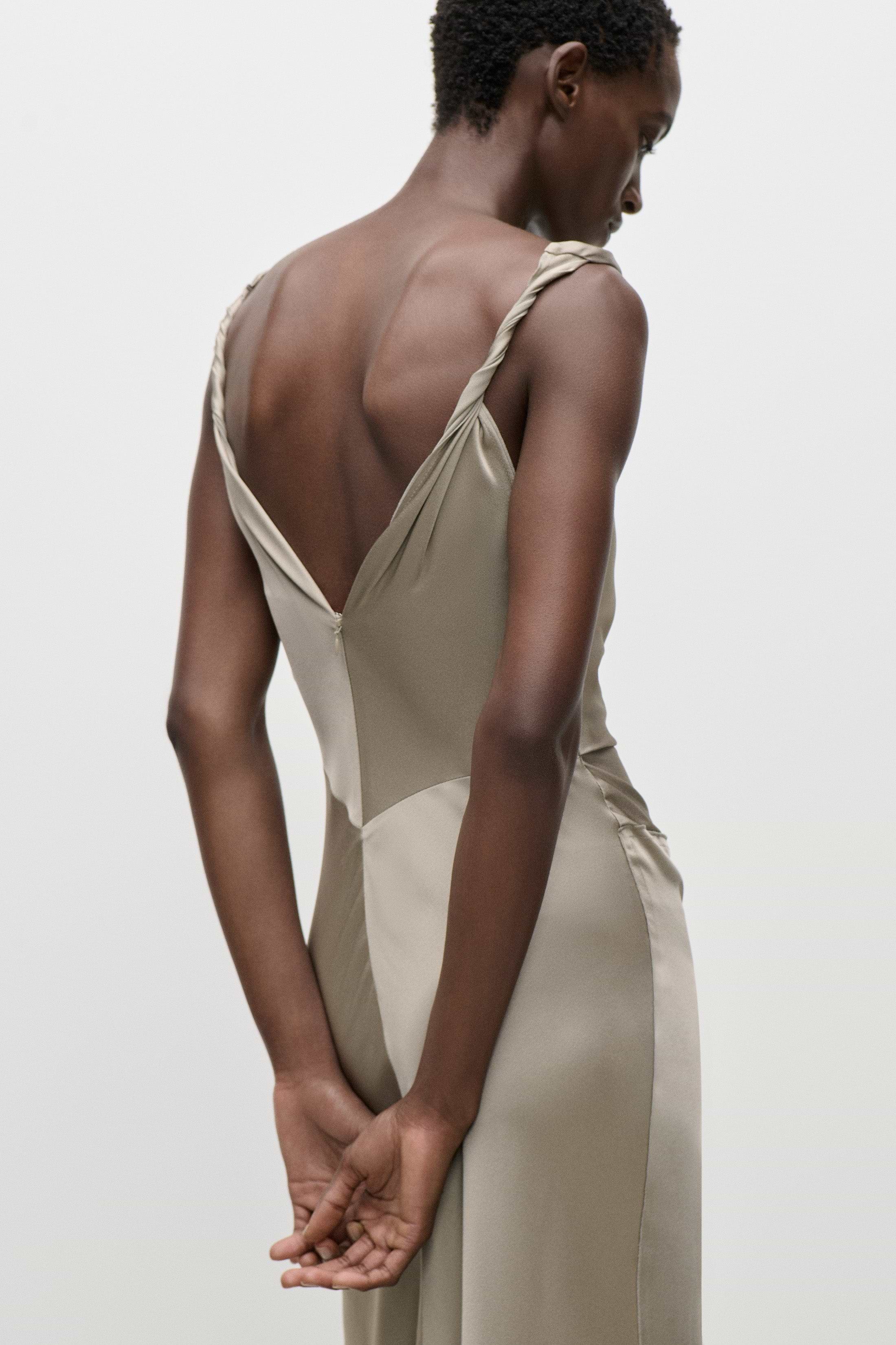 Posy Gown In Light Grey