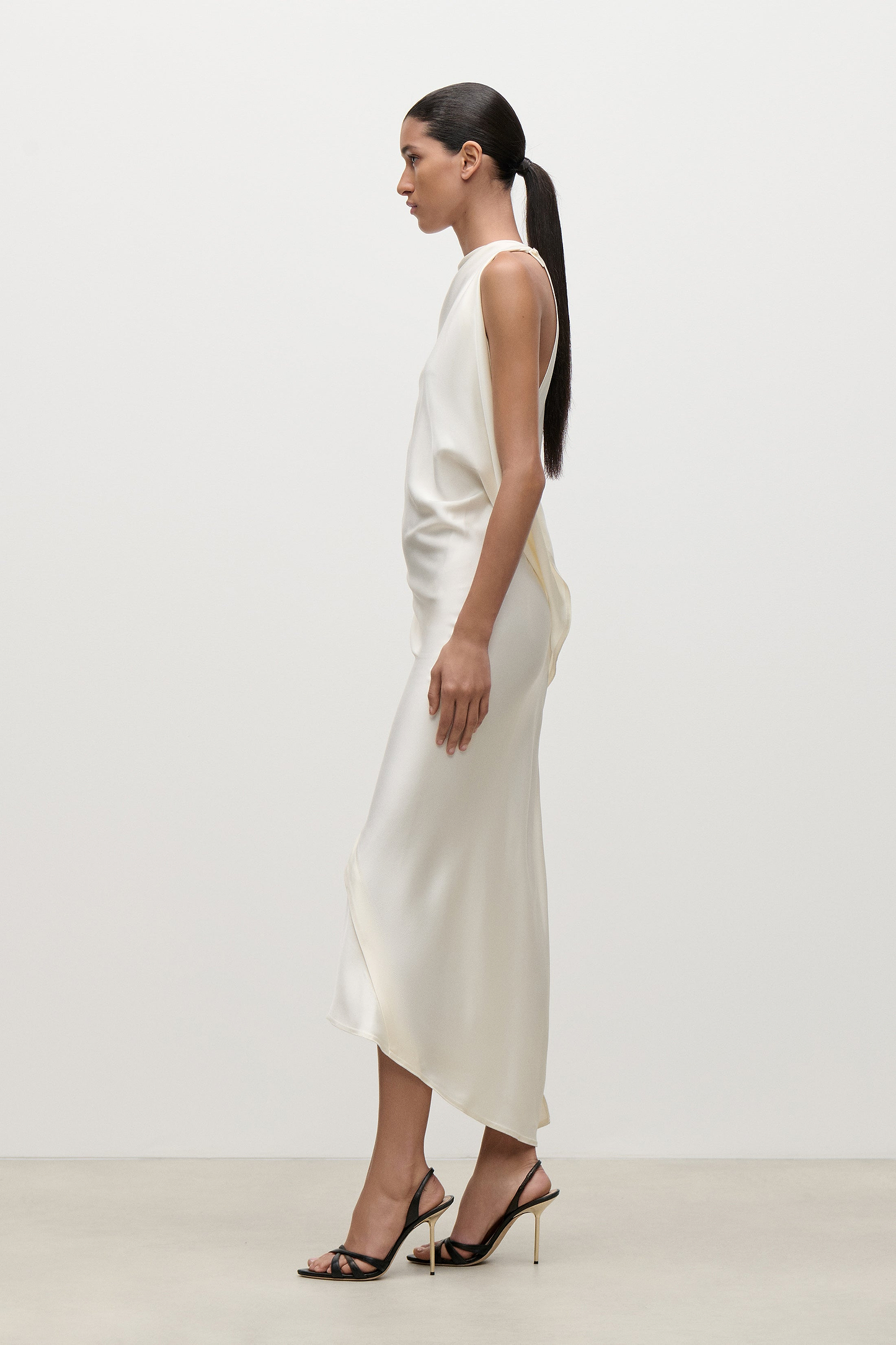 Kyra Midi Dress In Ivory