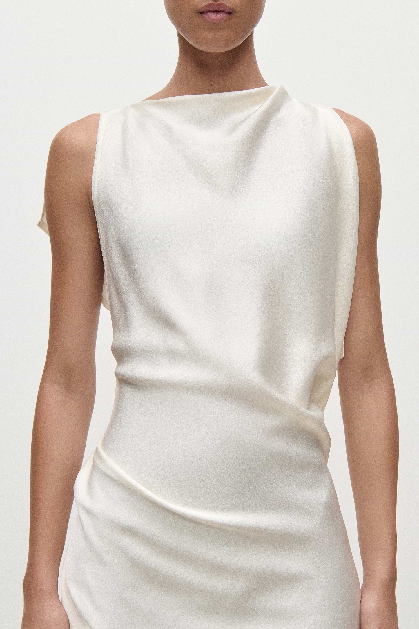 Kyra Midi Dress In Ivory