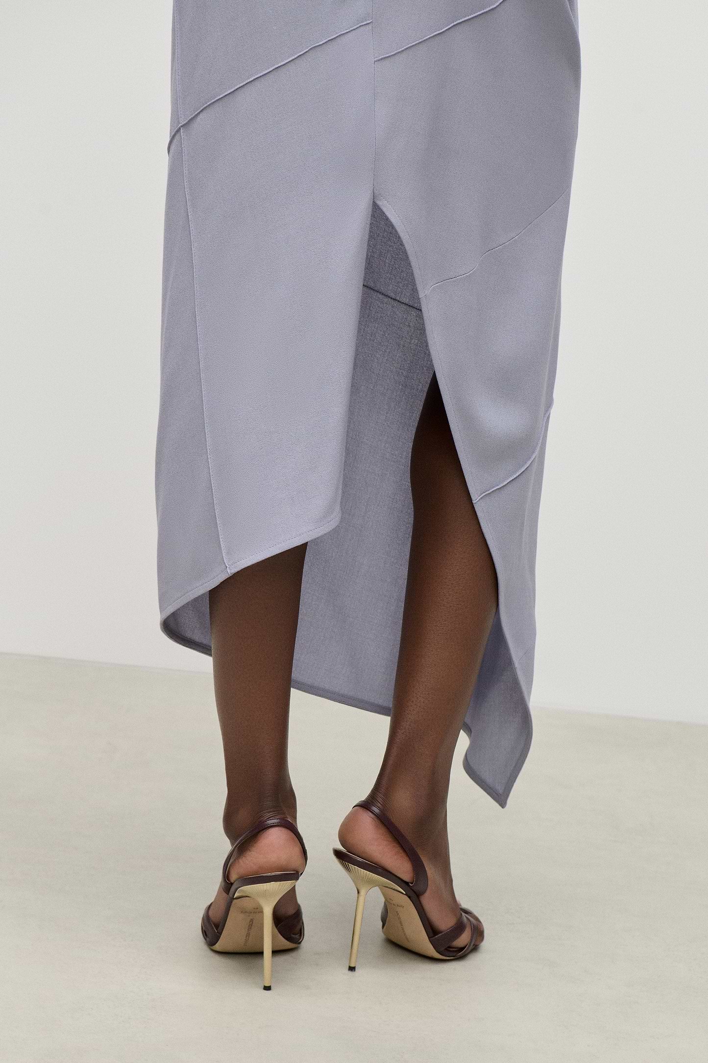 Sleeveless Crease Midi Dress In Lilac