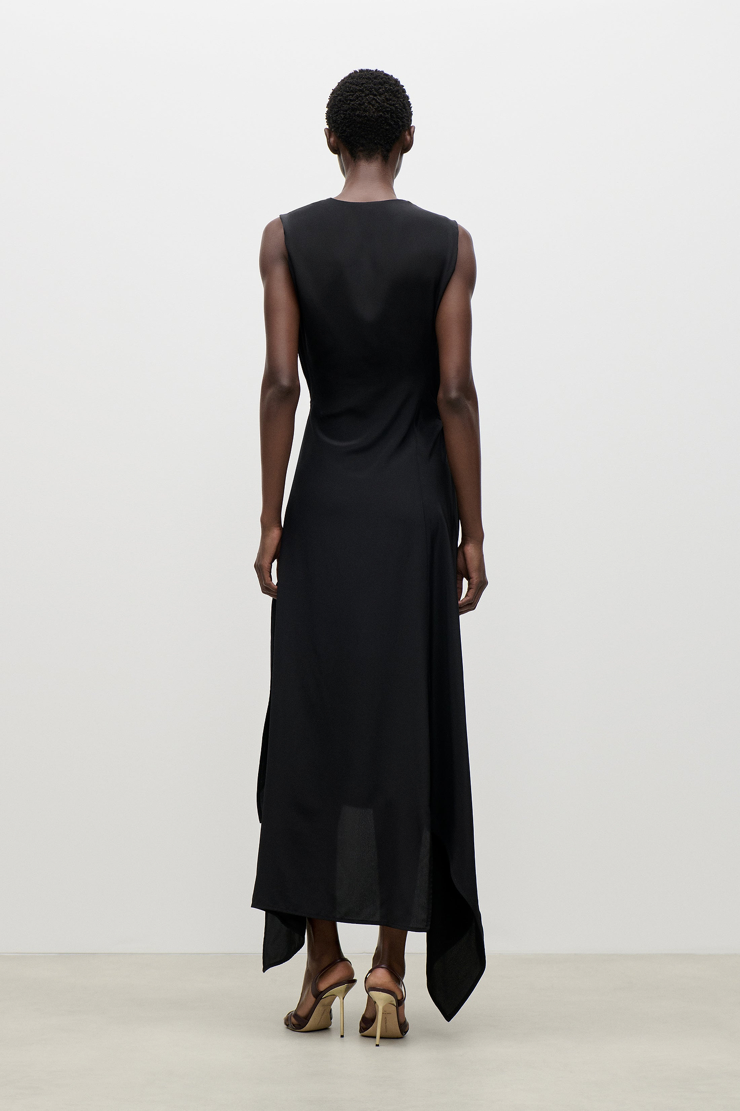 Sleeveless Draped Midi Dress In Black