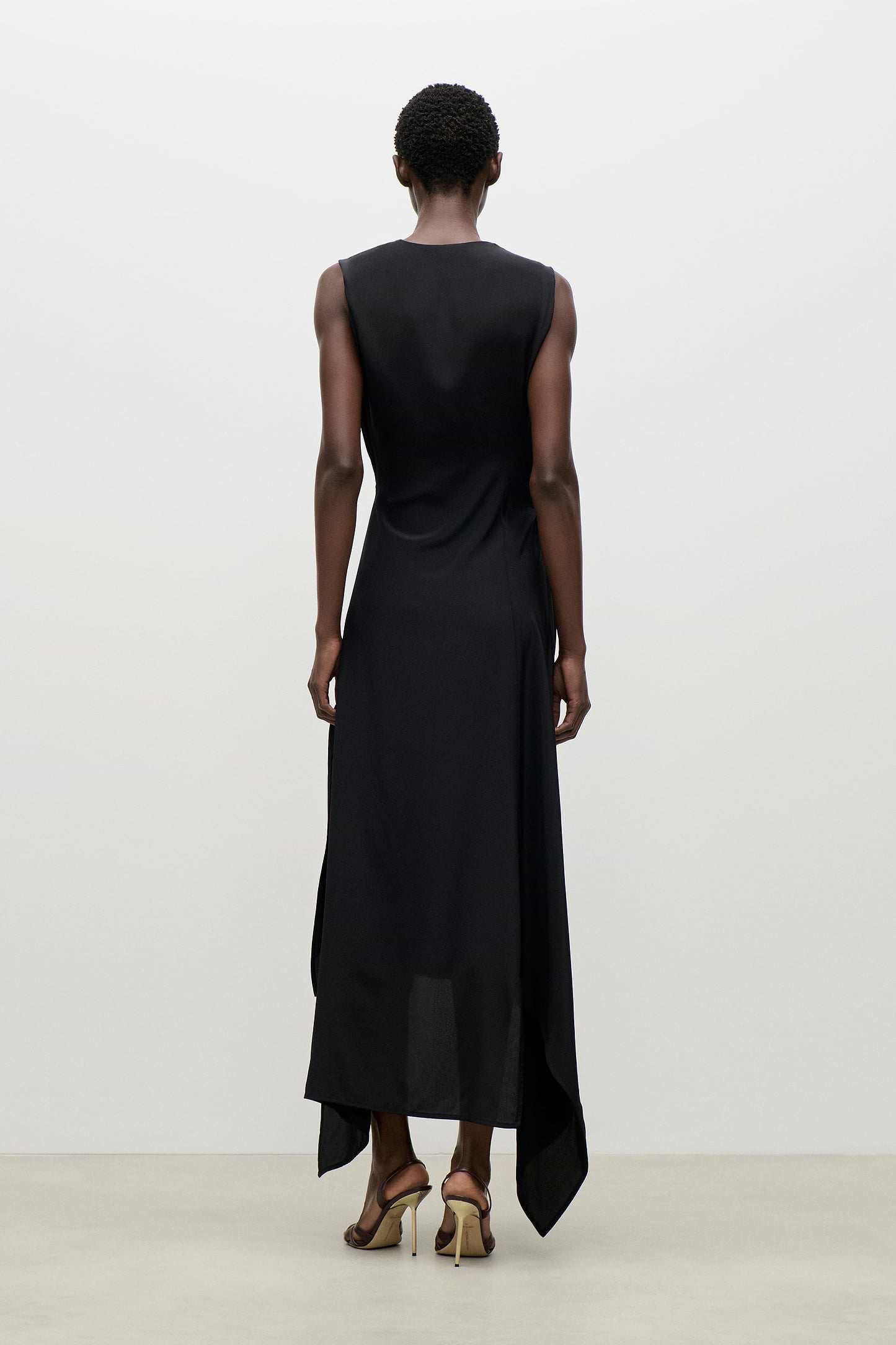 Sleeveless Draped Midi Dress In Black