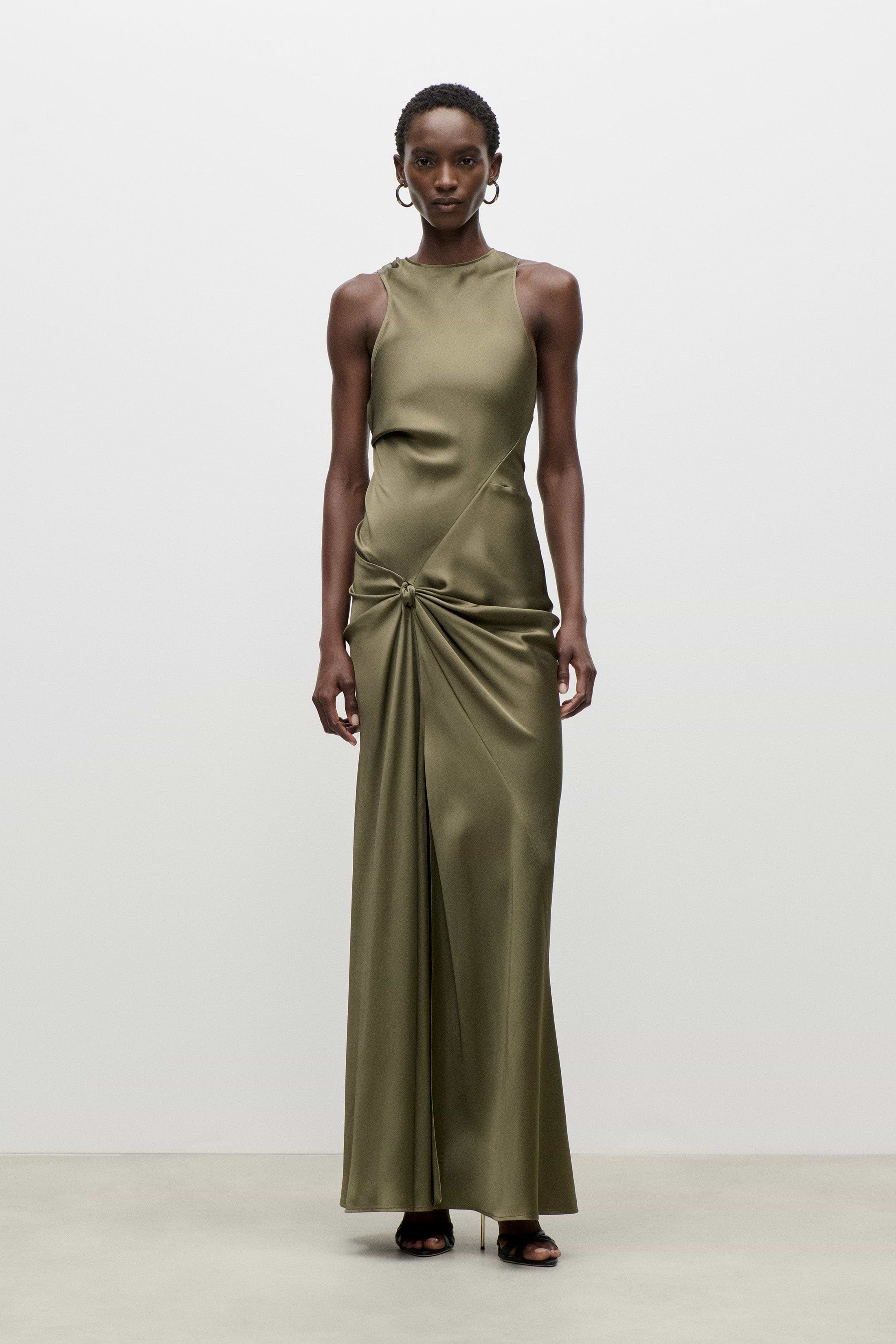 Sleeveless Twist Gown In Green