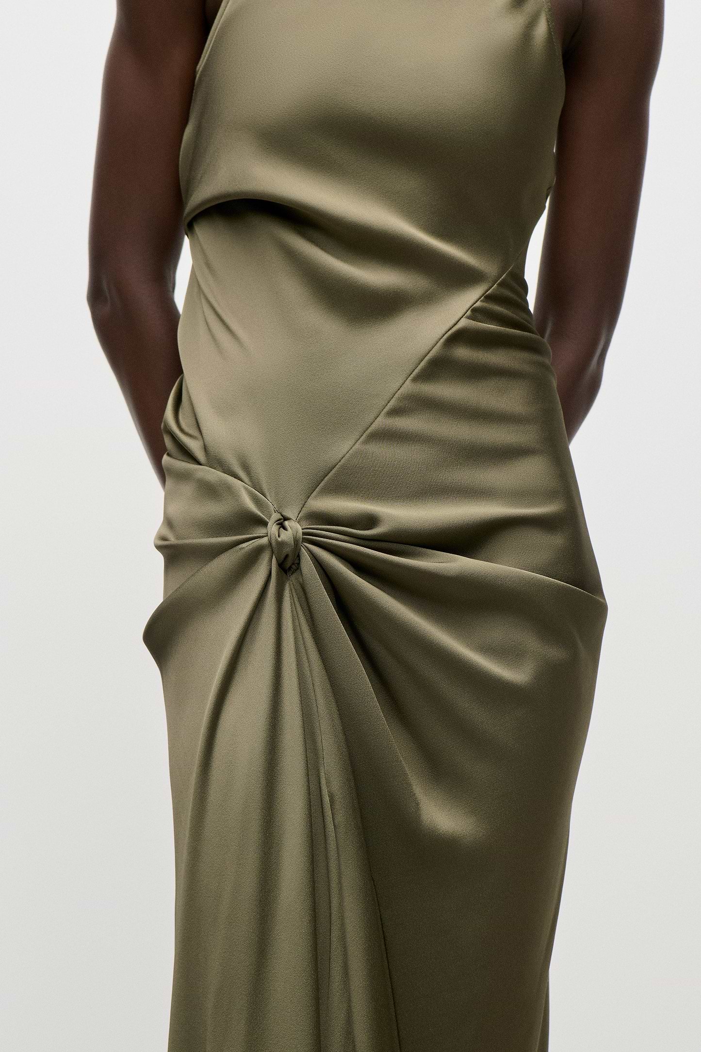 Sleeveless Twist Gown In Green