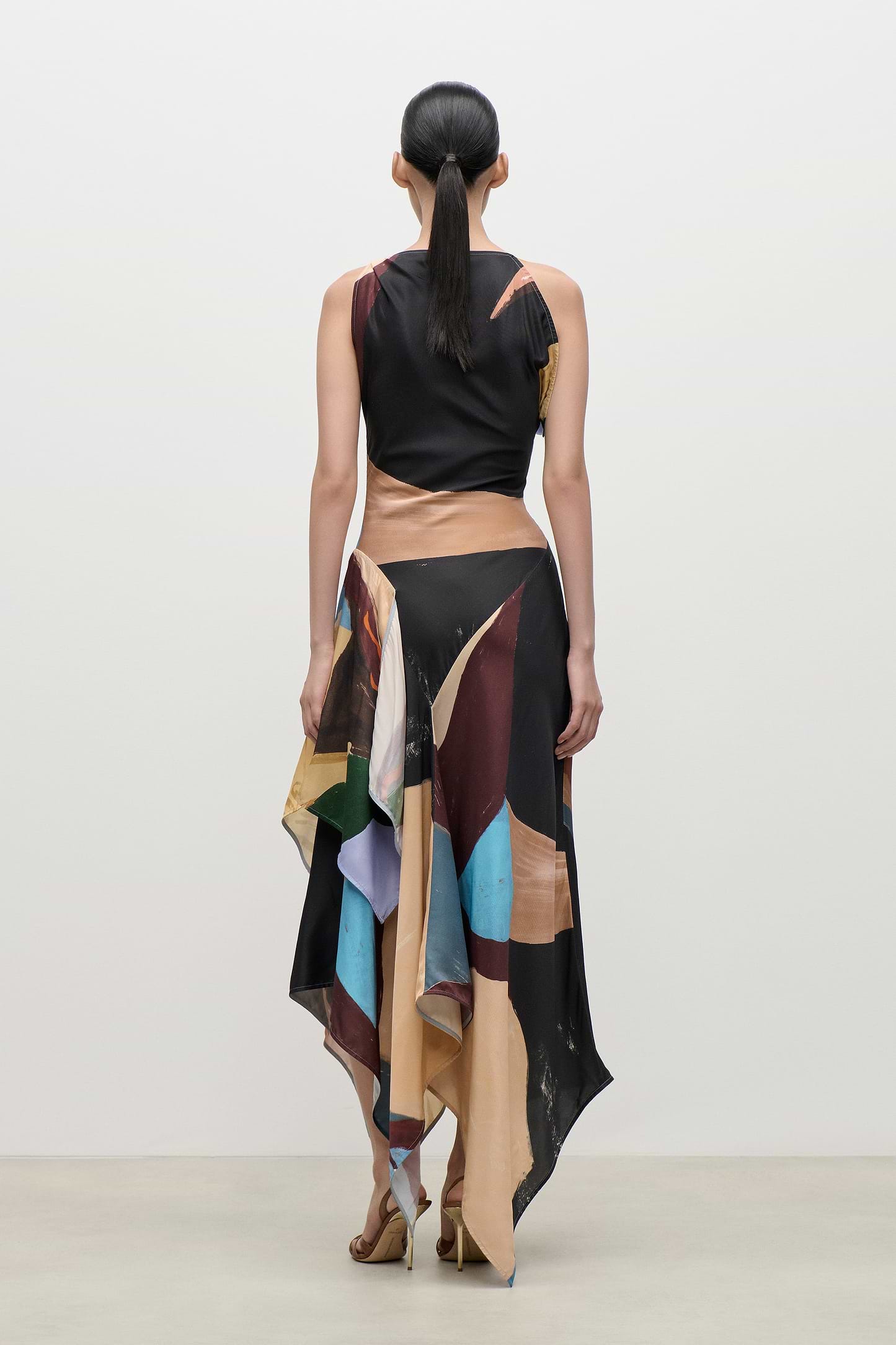 Daphne Midi Dress In Symphony Garden Print