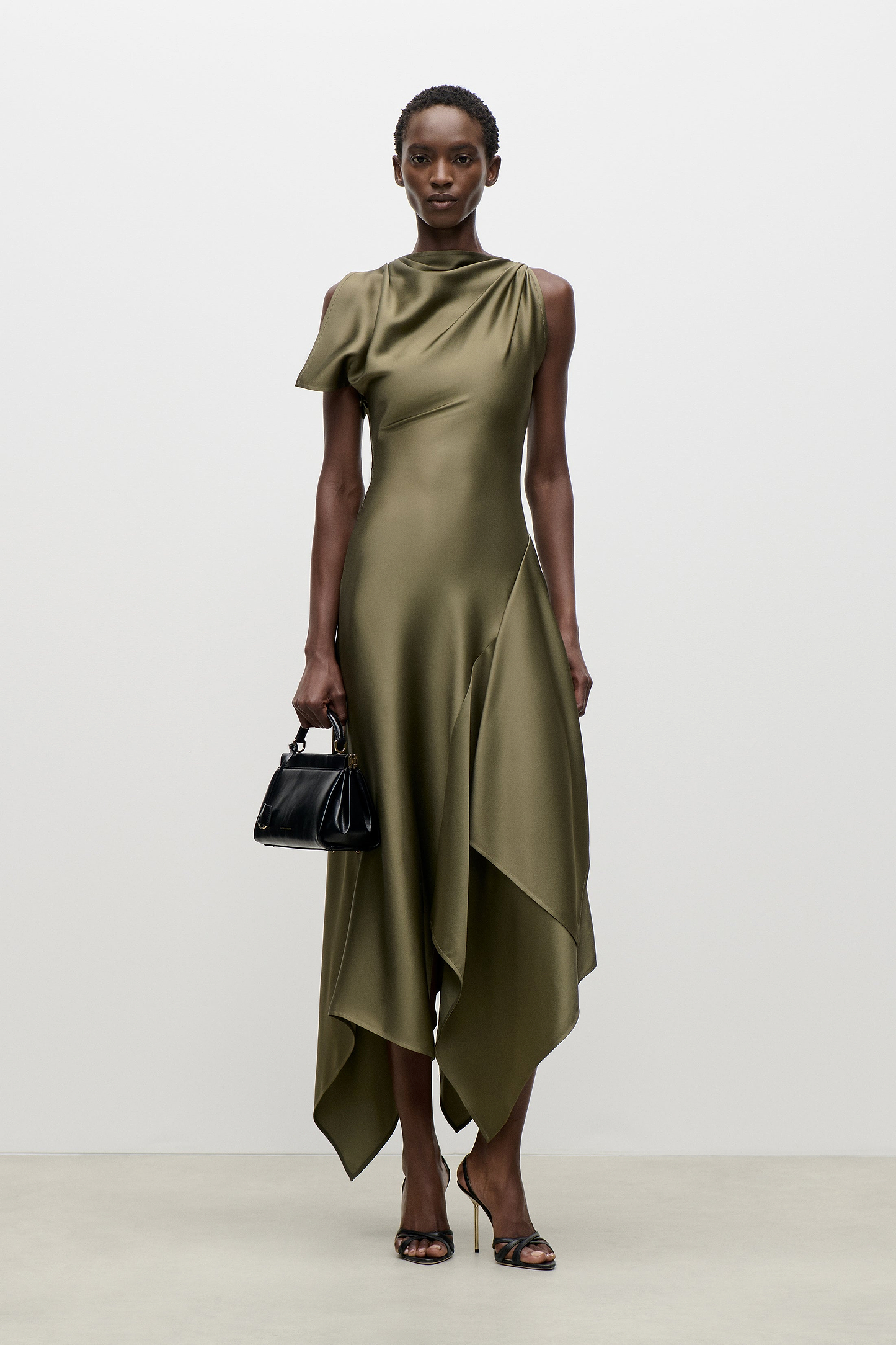 Daphne Midi Dress In Green
