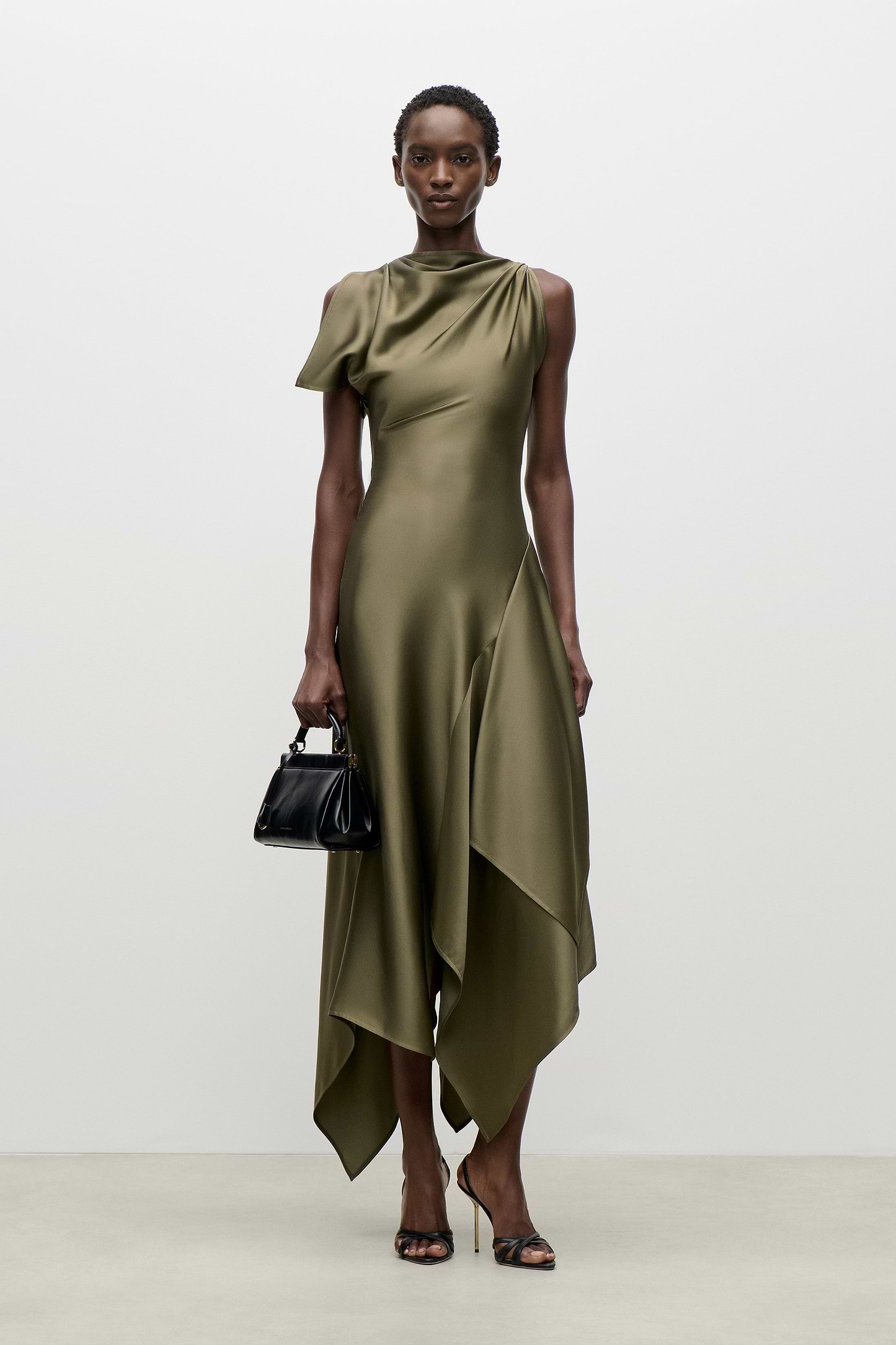 Daphne Midi Dress In Green