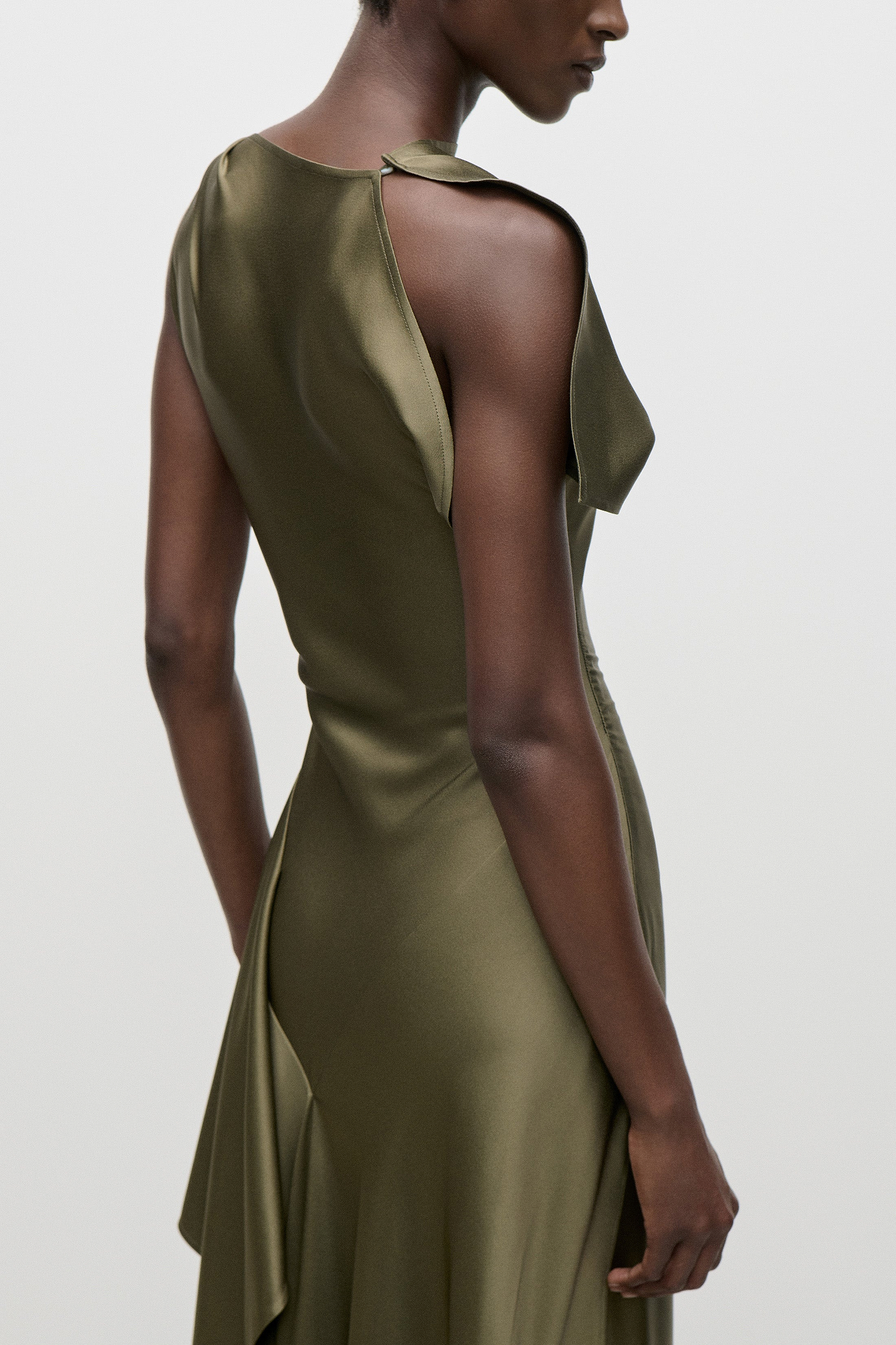 Daphne Midi Dress In Green