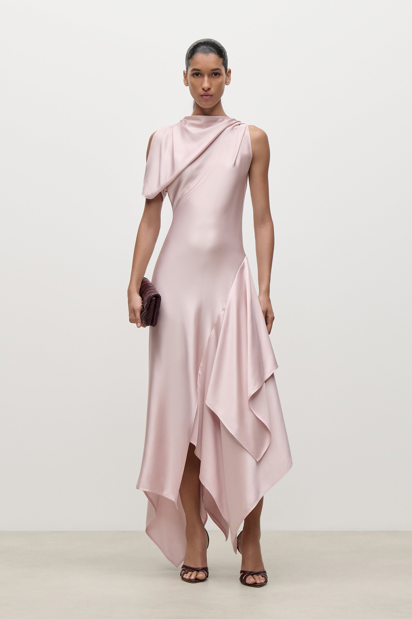 Daphne Midi Dress In Light Pink
