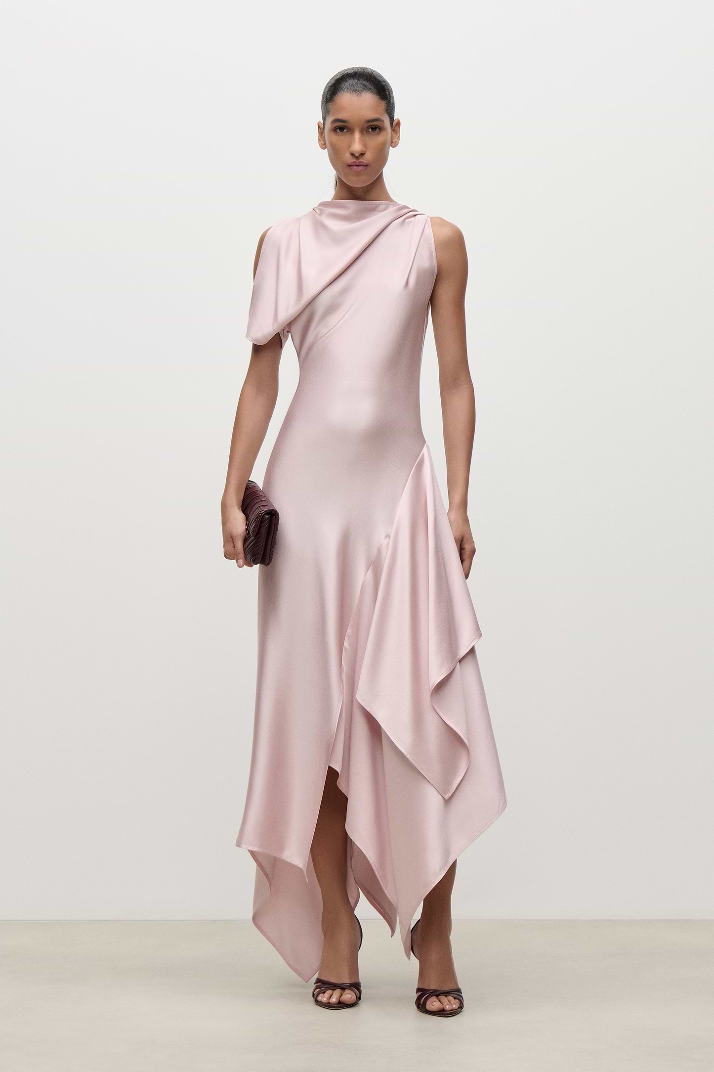 Daphne Midi Dress In Light Pink