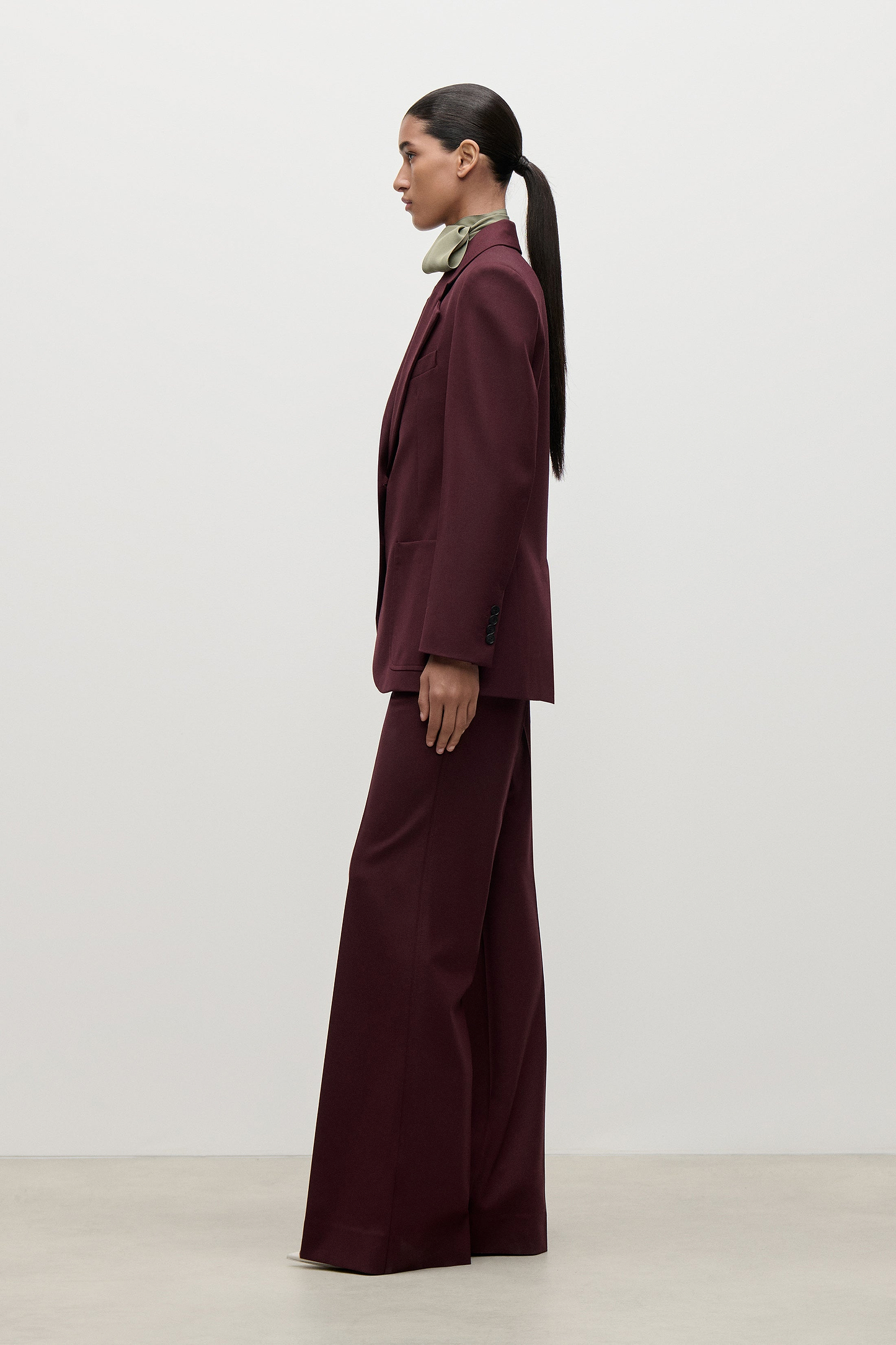 Katherine Jacket In Burgundy
