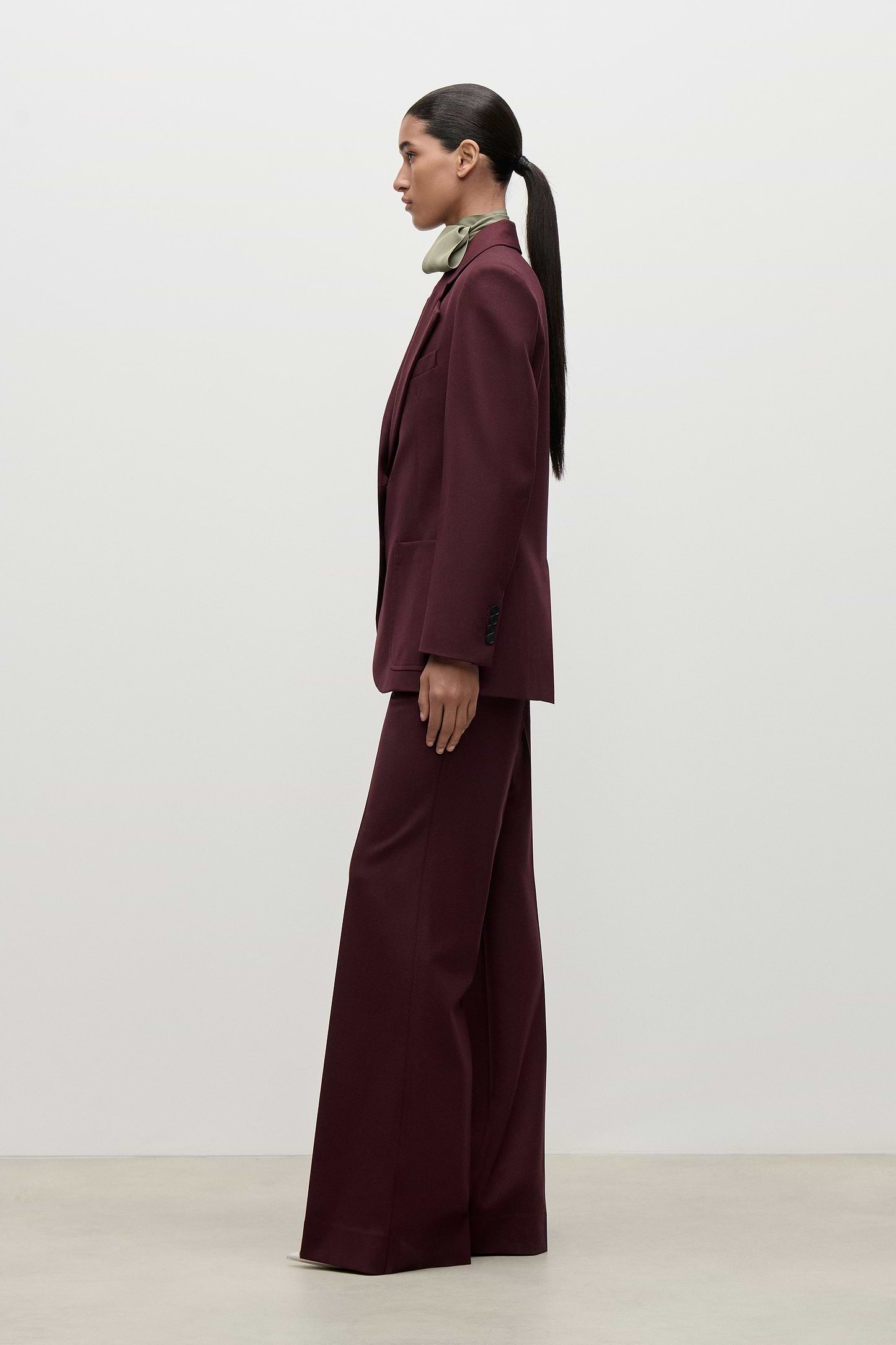 Katherine Jacket In Burgundy