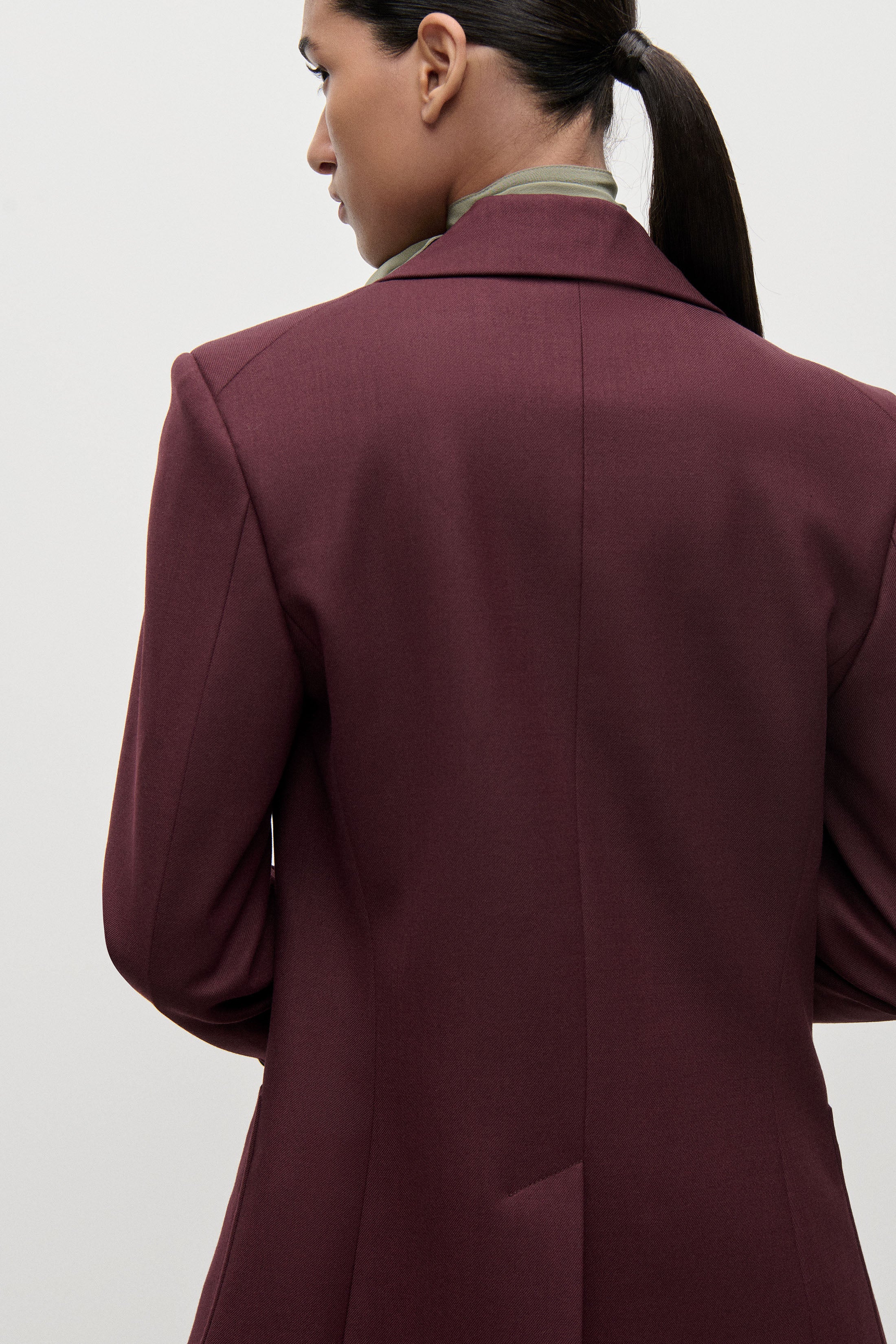 Katherine Jacket In Burgundy