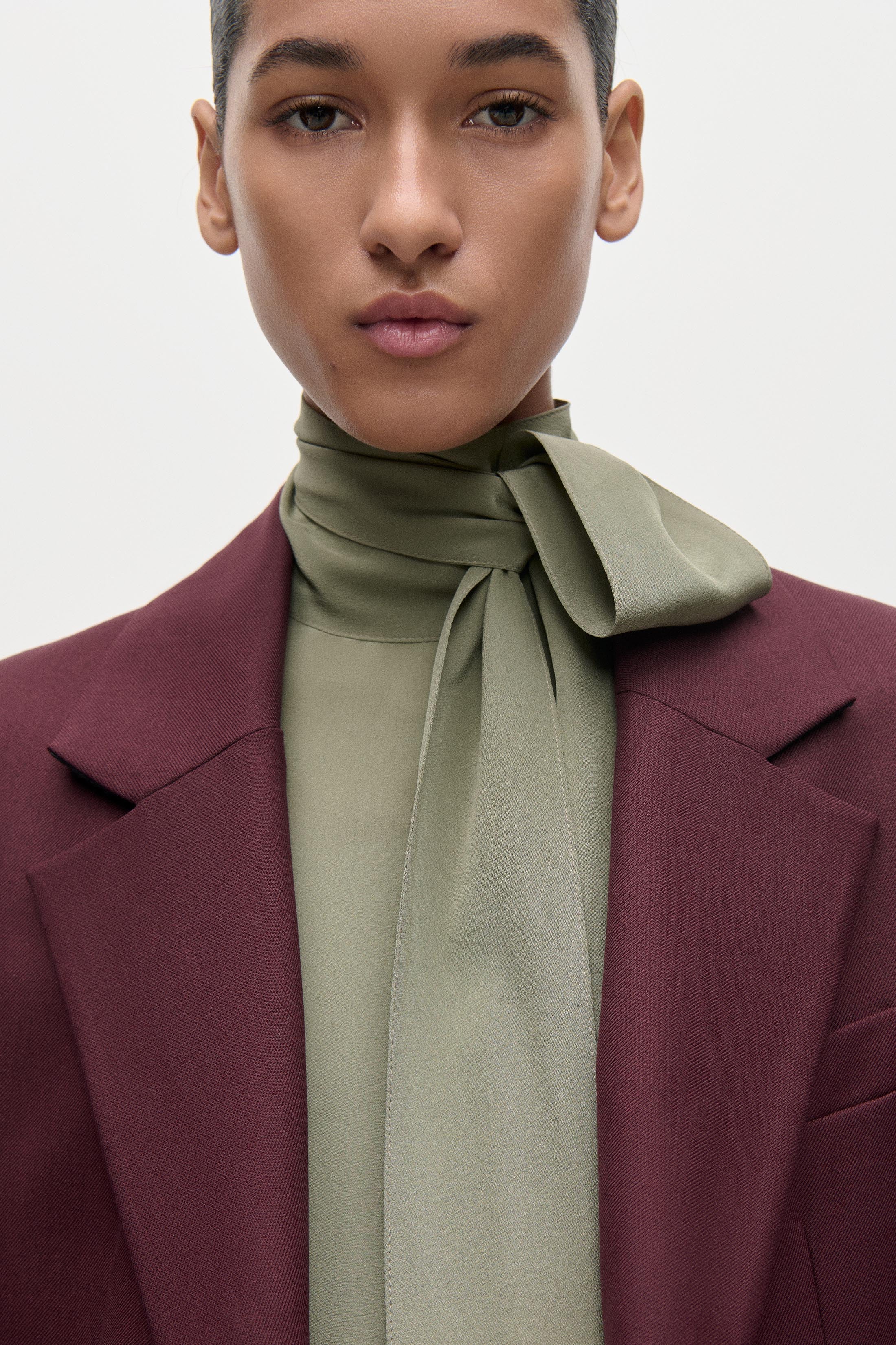 Katherine Jacket In Burgundy