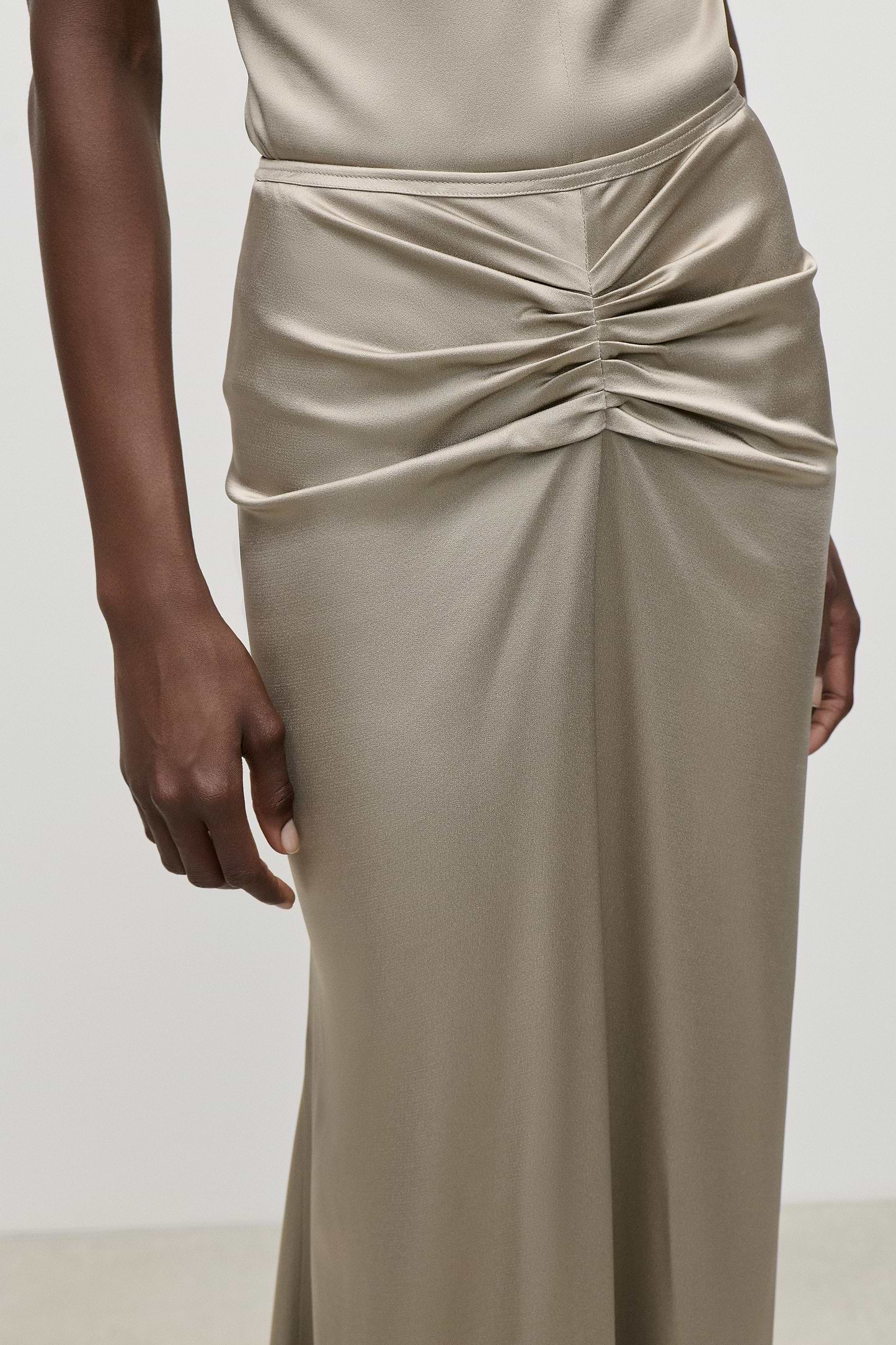 Bela Top In Light Grey
