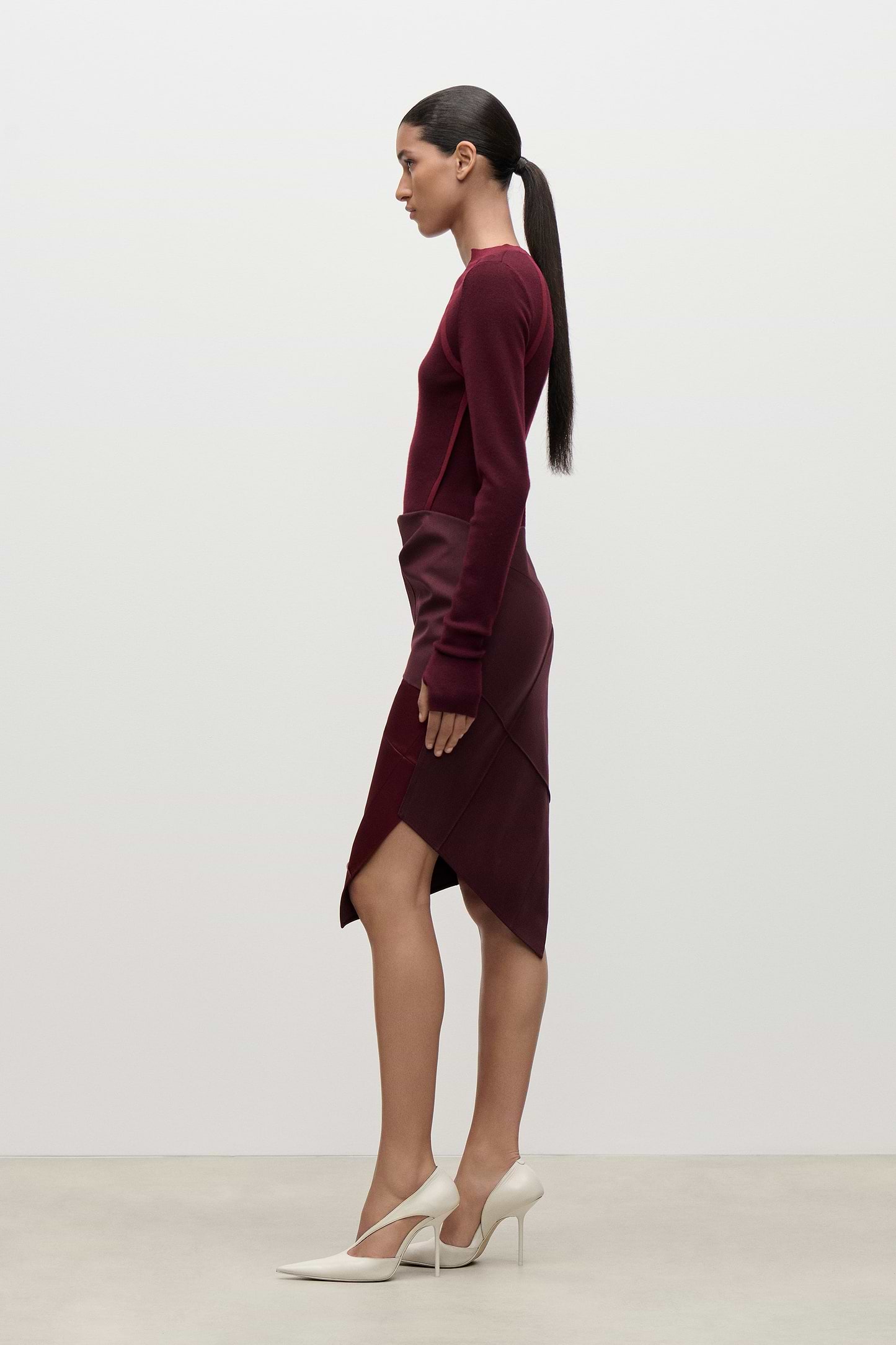 Folded Crease Skirt In Burgundy