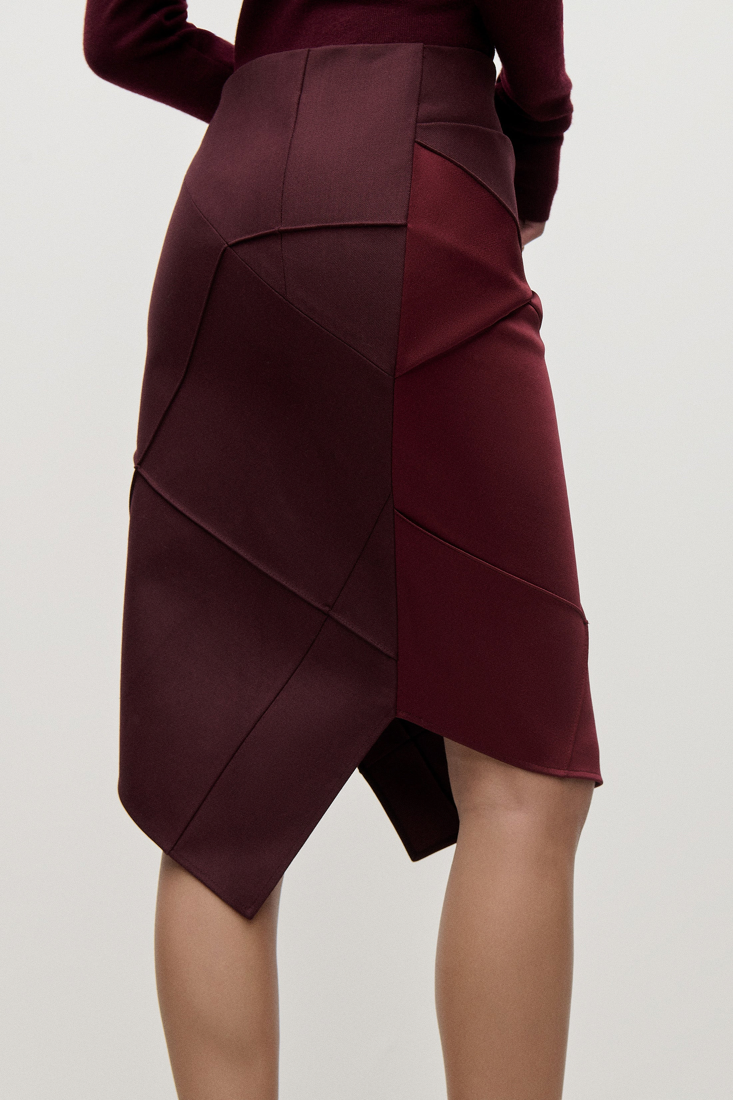 Folded Crease Skirt In Burgundy