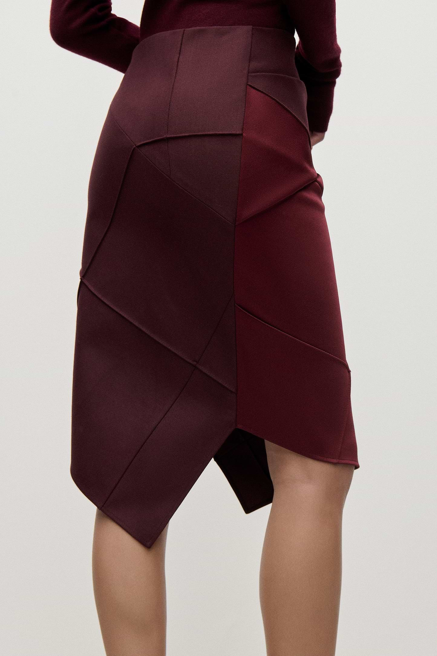 Folded Crease Skirt In Burgundy