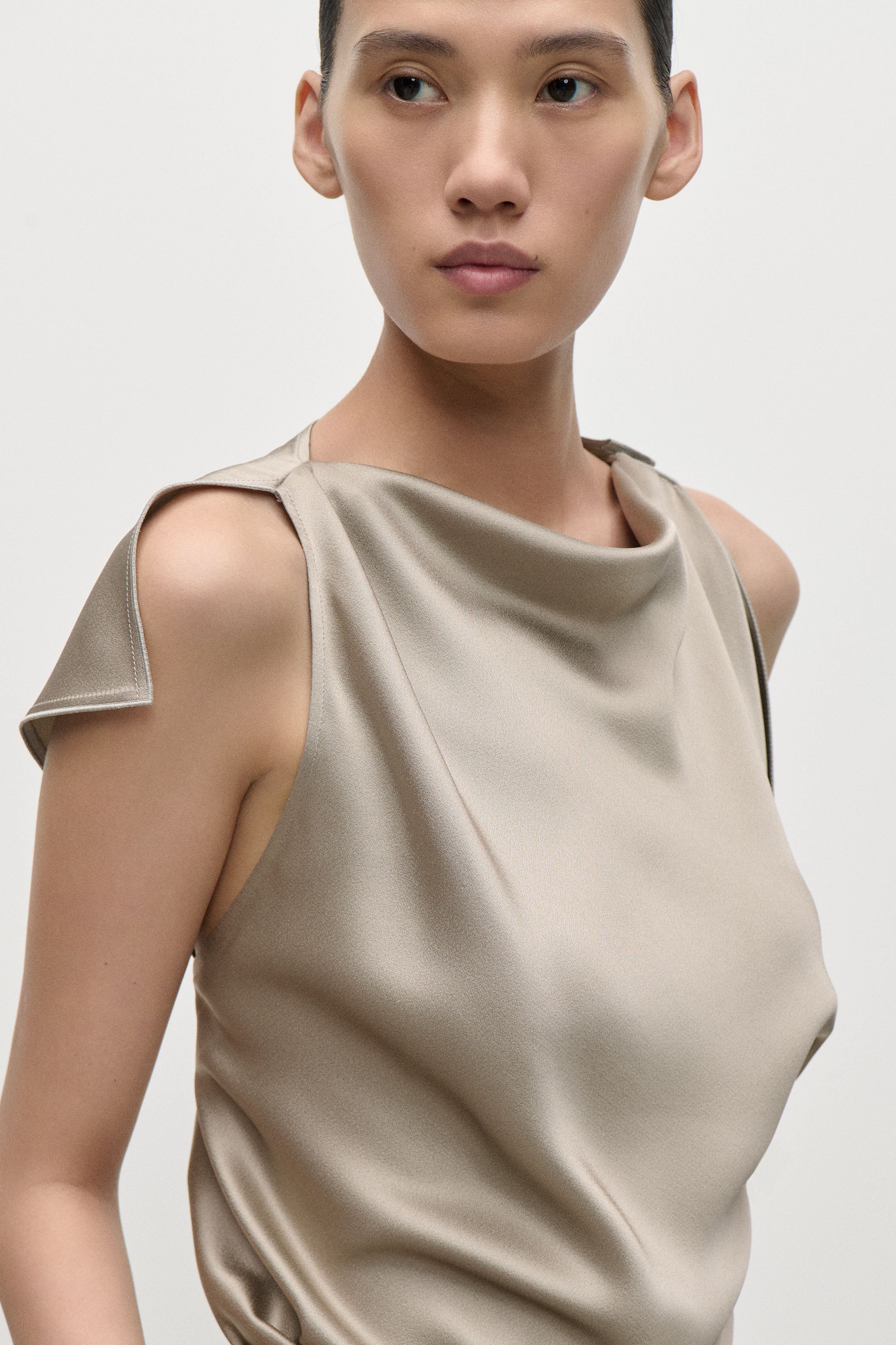 Kyra Top In Grey