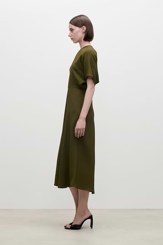 Eleanor Midi Dress In Green