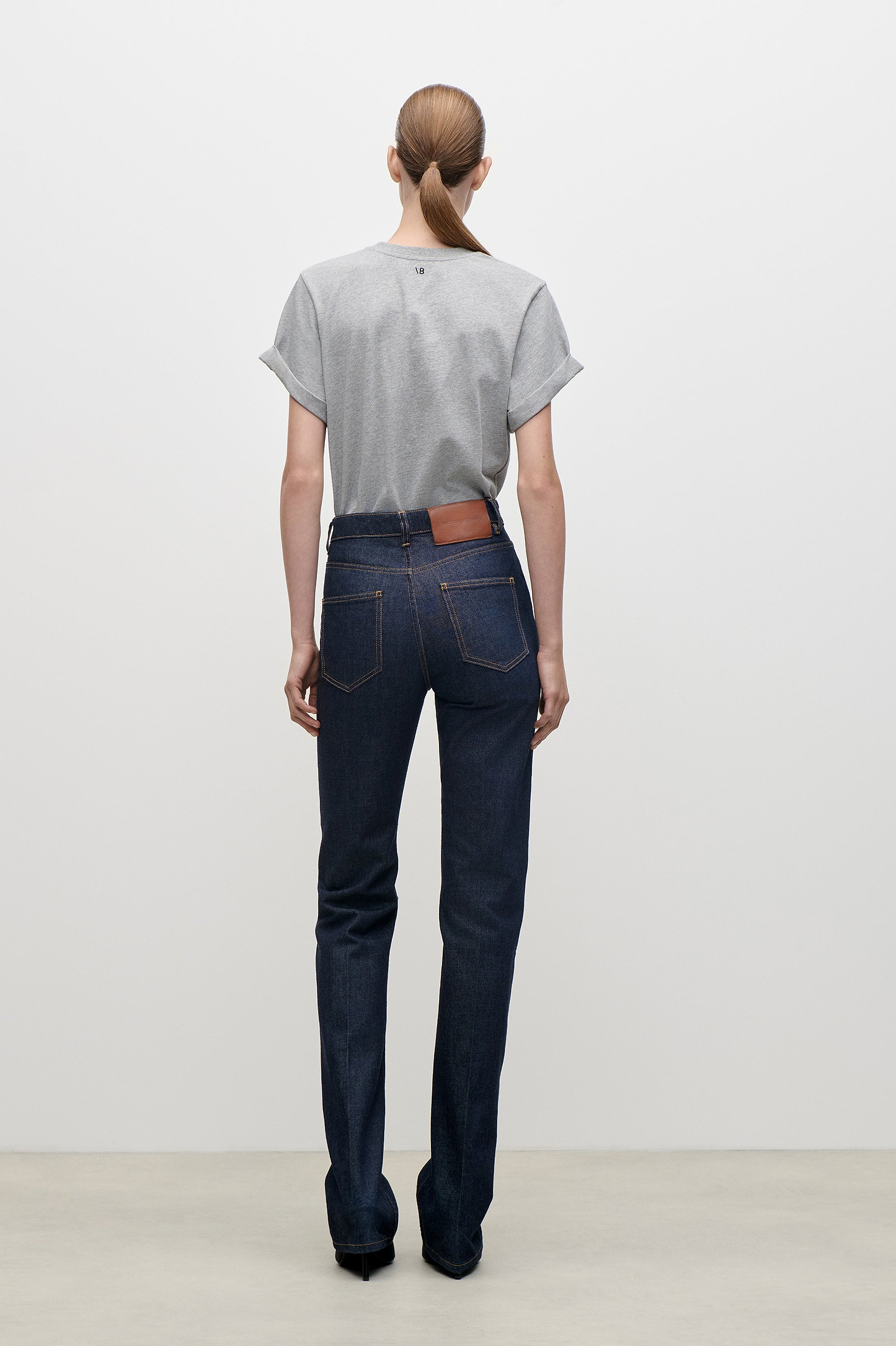 Julia Stretch Jean In Indigo Rinse