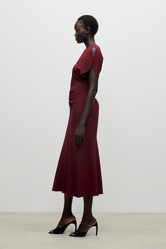 Bela Midi Dress In Burgundy