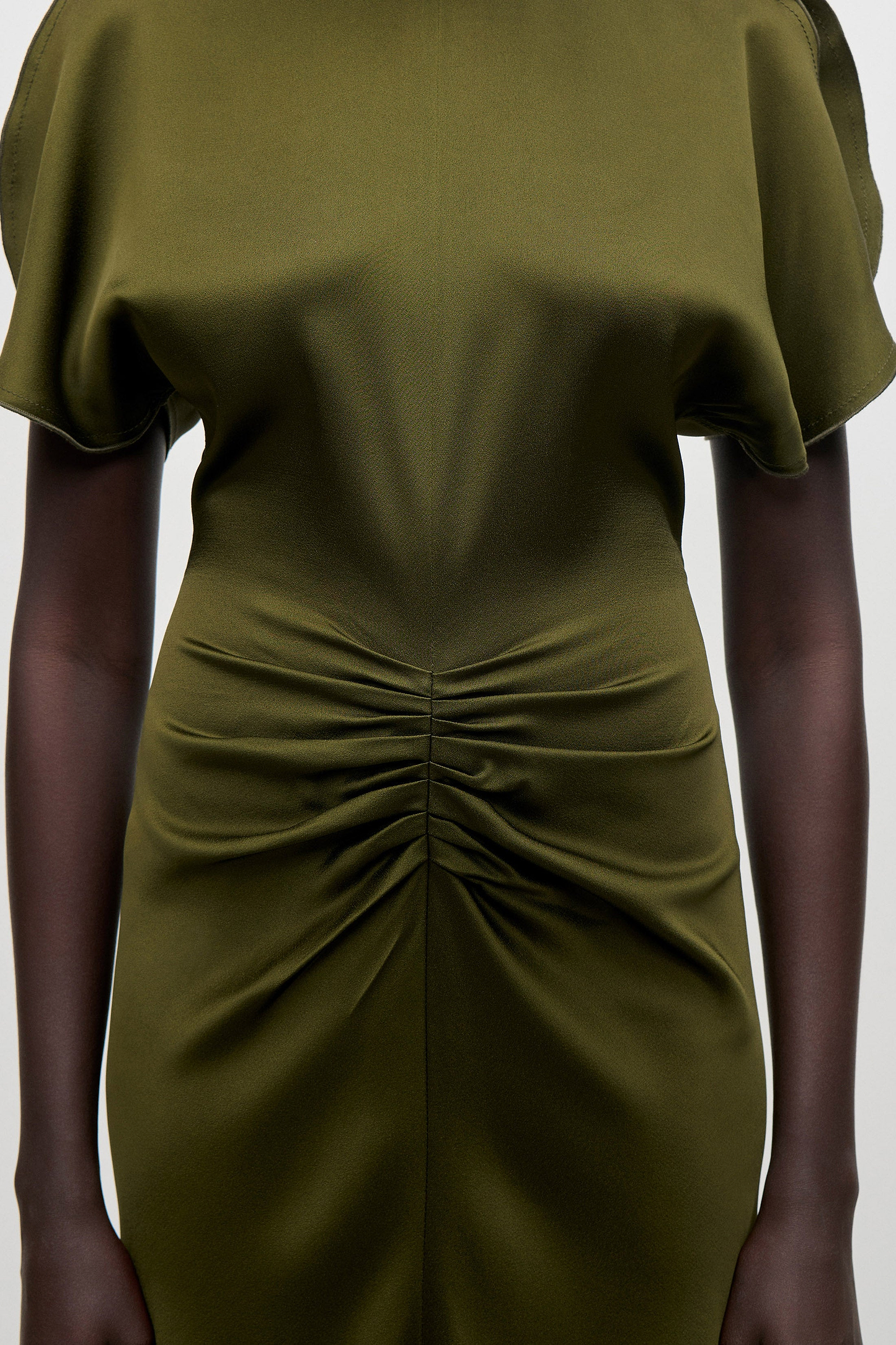 Bela Midi Dress In Green