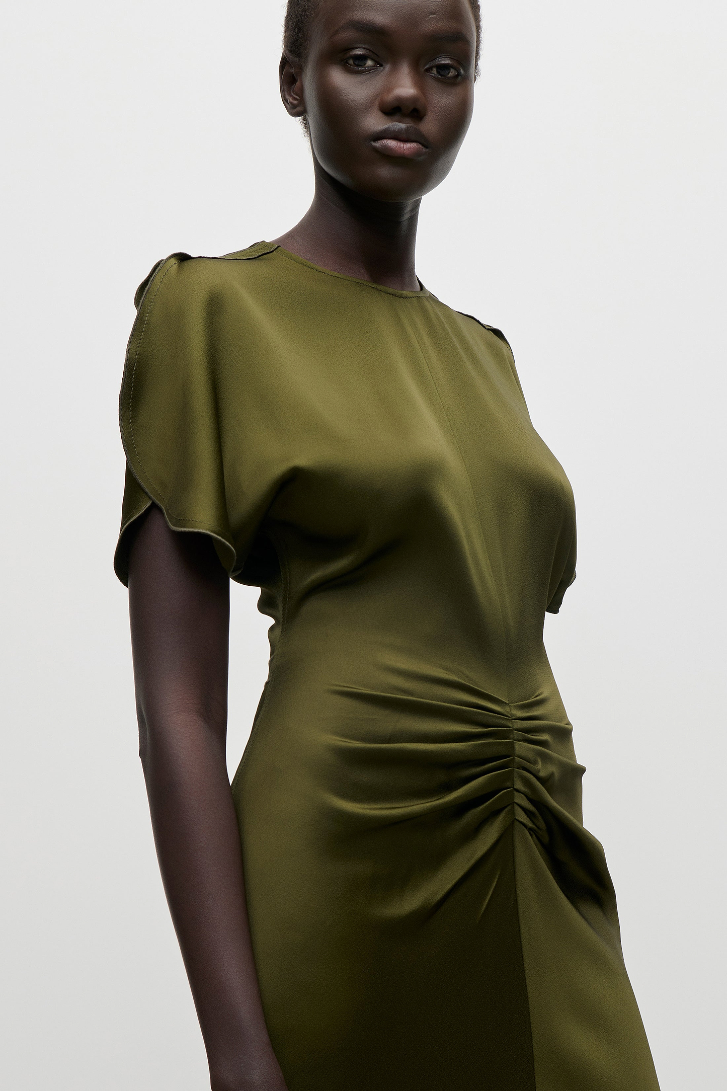 Bela Midi Dress In Green