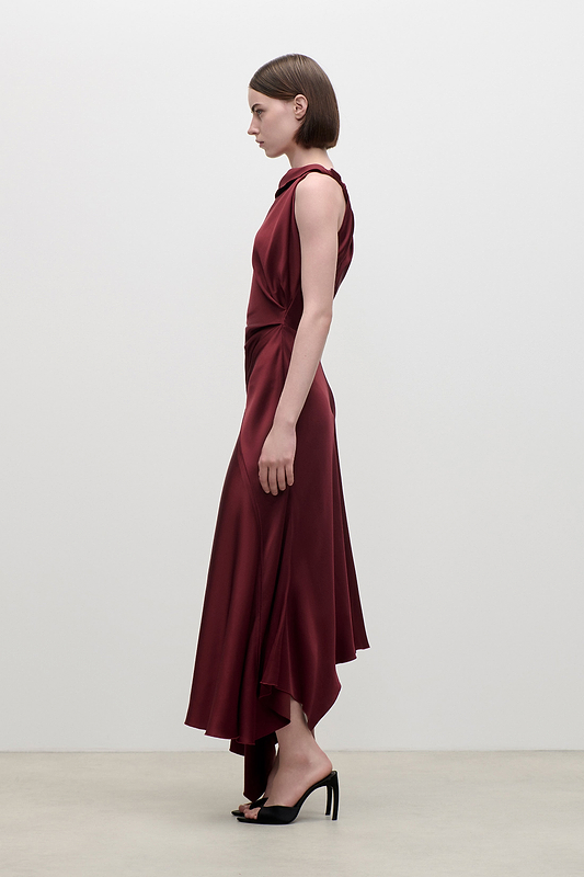 Posy Midi Dress In Burgundy