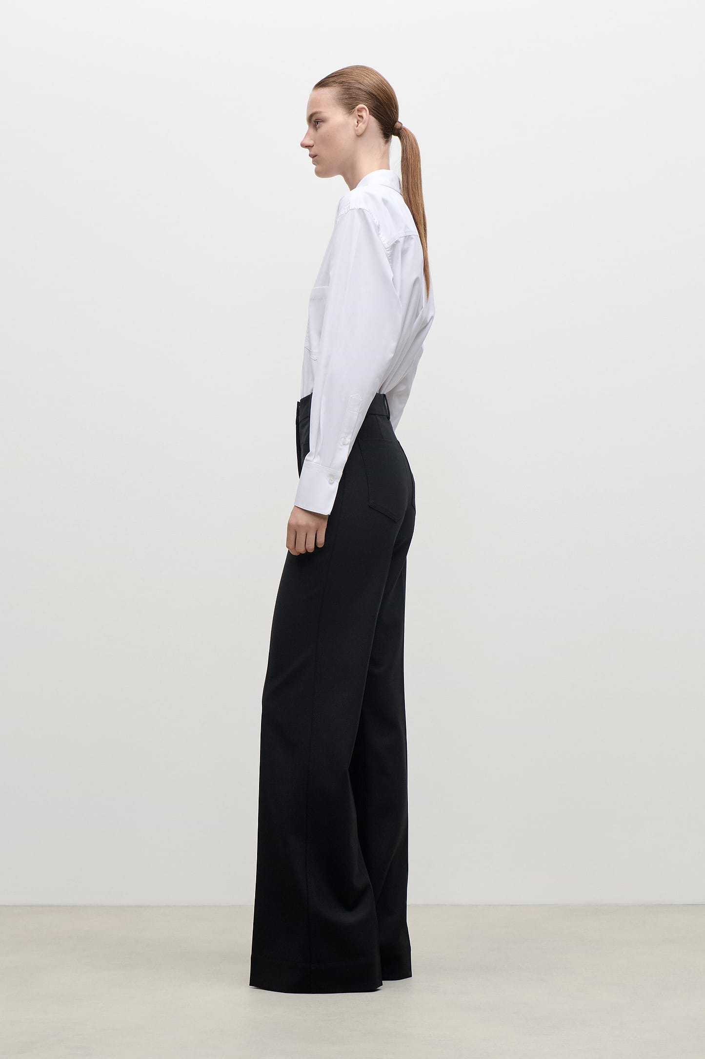 Ellys Shirt In White