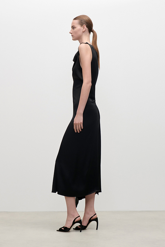 Draped Tailored Midi Dress In Black