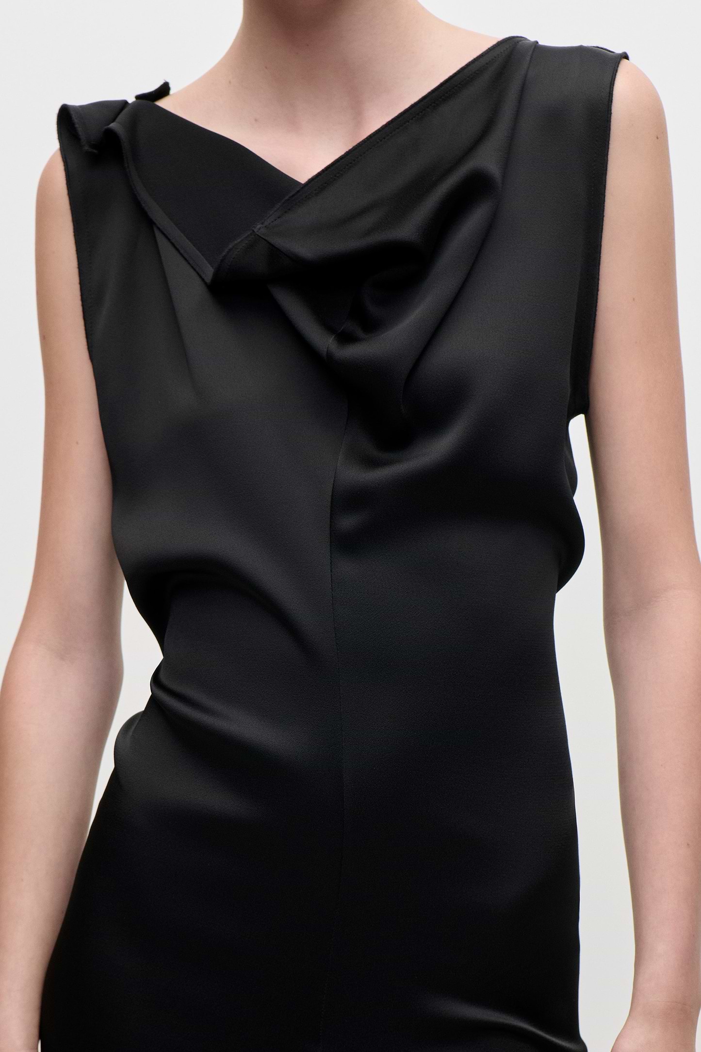 Draped Tailored Midi Dress In Black