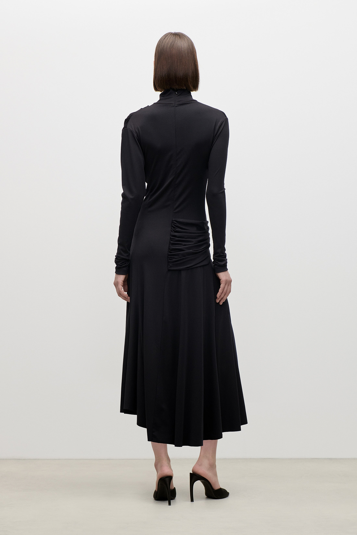 Letice Midi Dress In Black