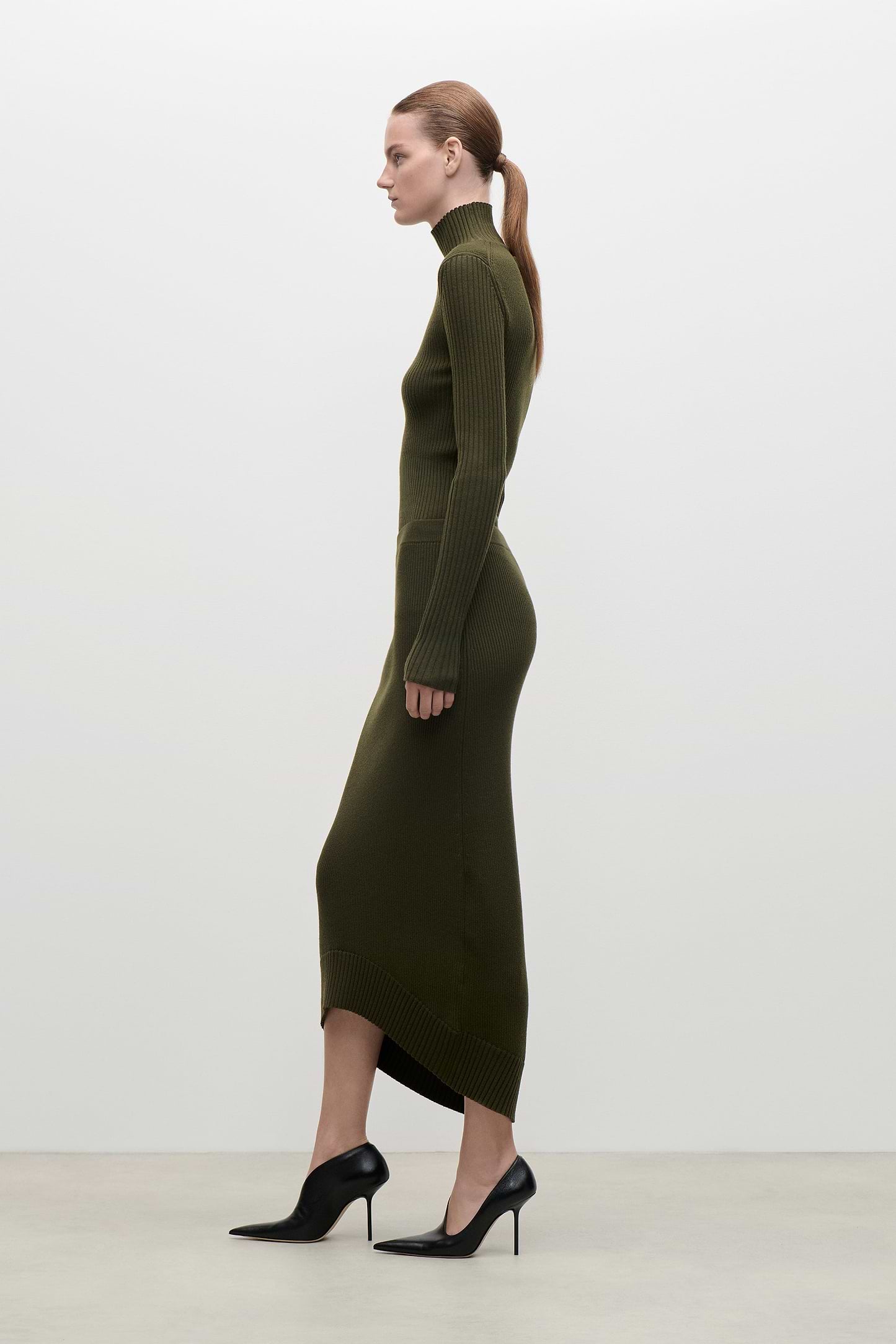 Fitted Skirt In Green