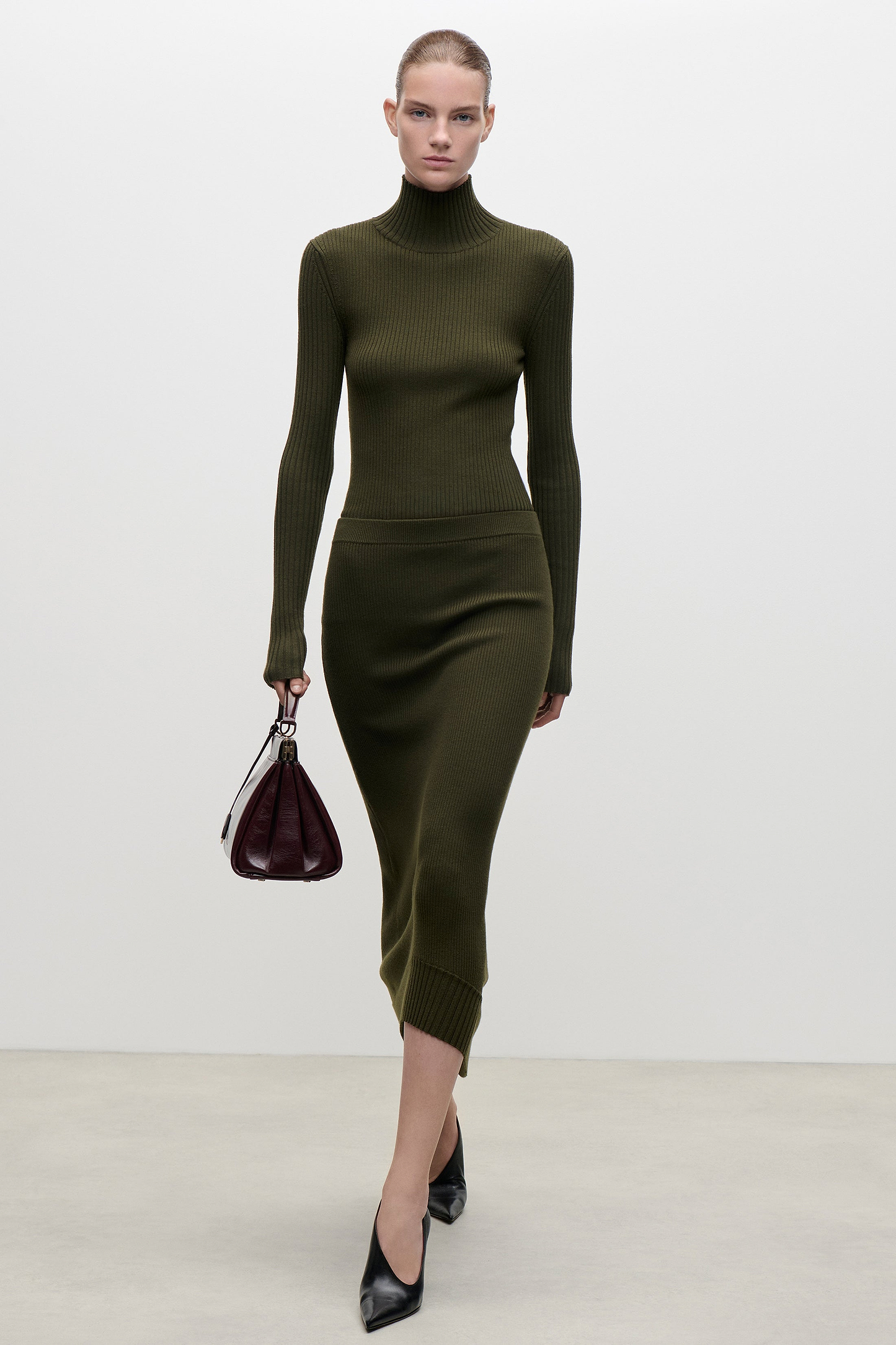 High Neck Jumper In Green
