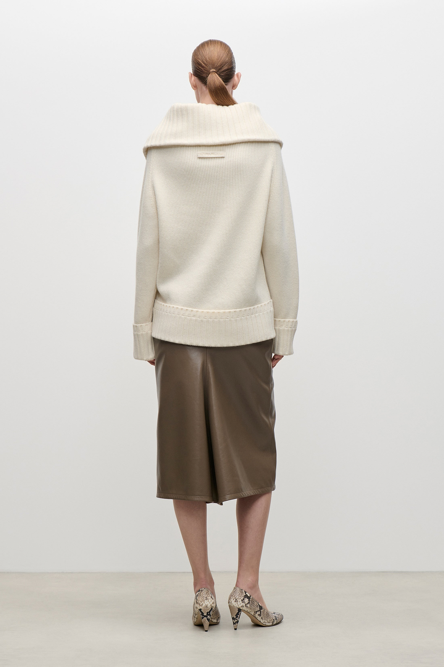 Wide Collar Jumper In Ivory
