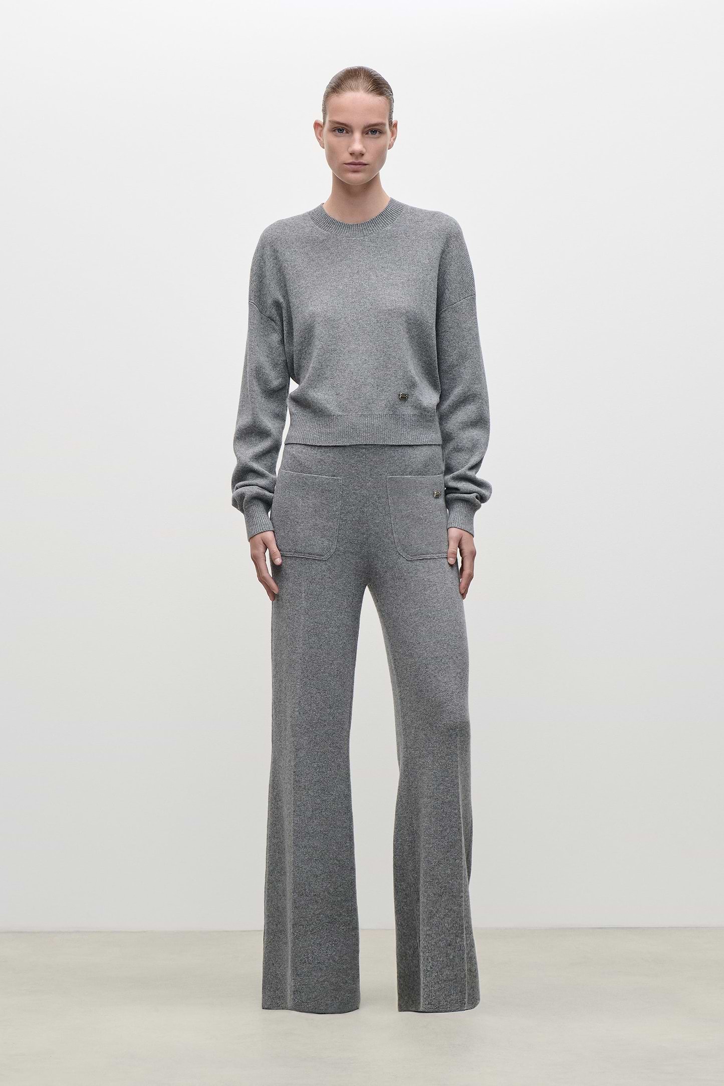 Alina Knitted Trouser In Mid Grey