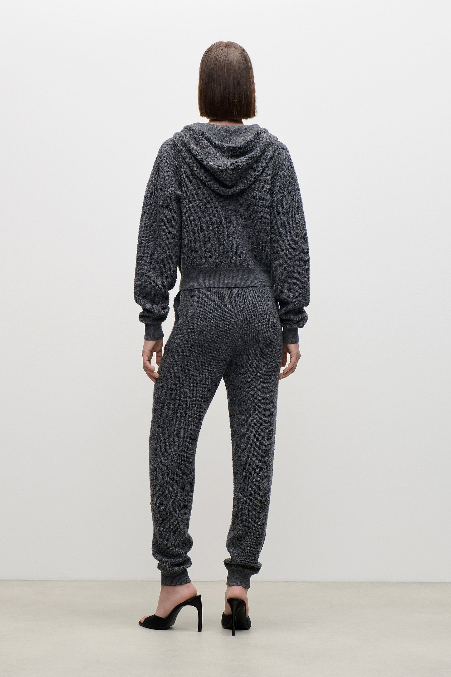 Klara Jogger In Dark Grey