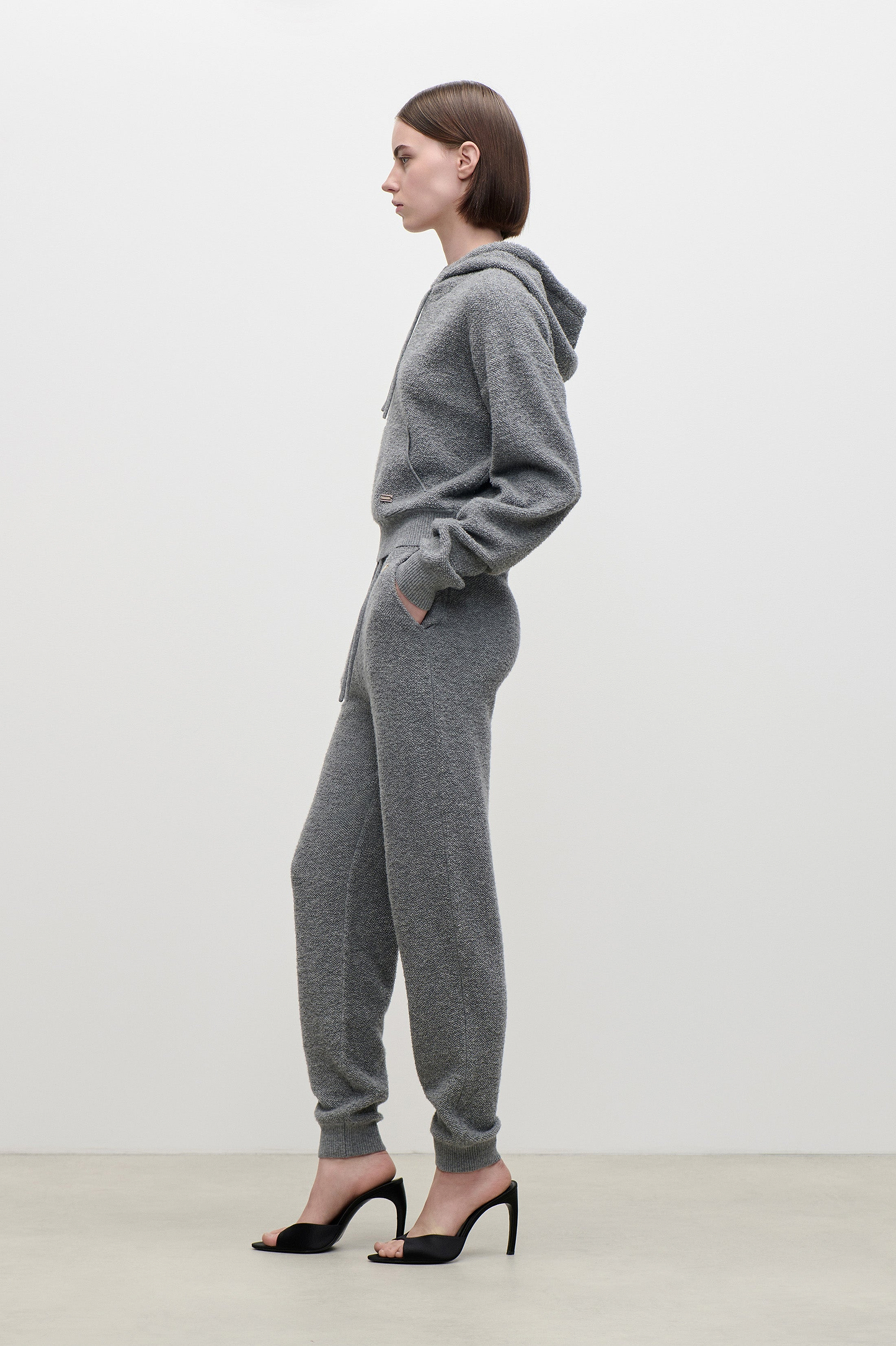 Klara Jogger In Mid Grey