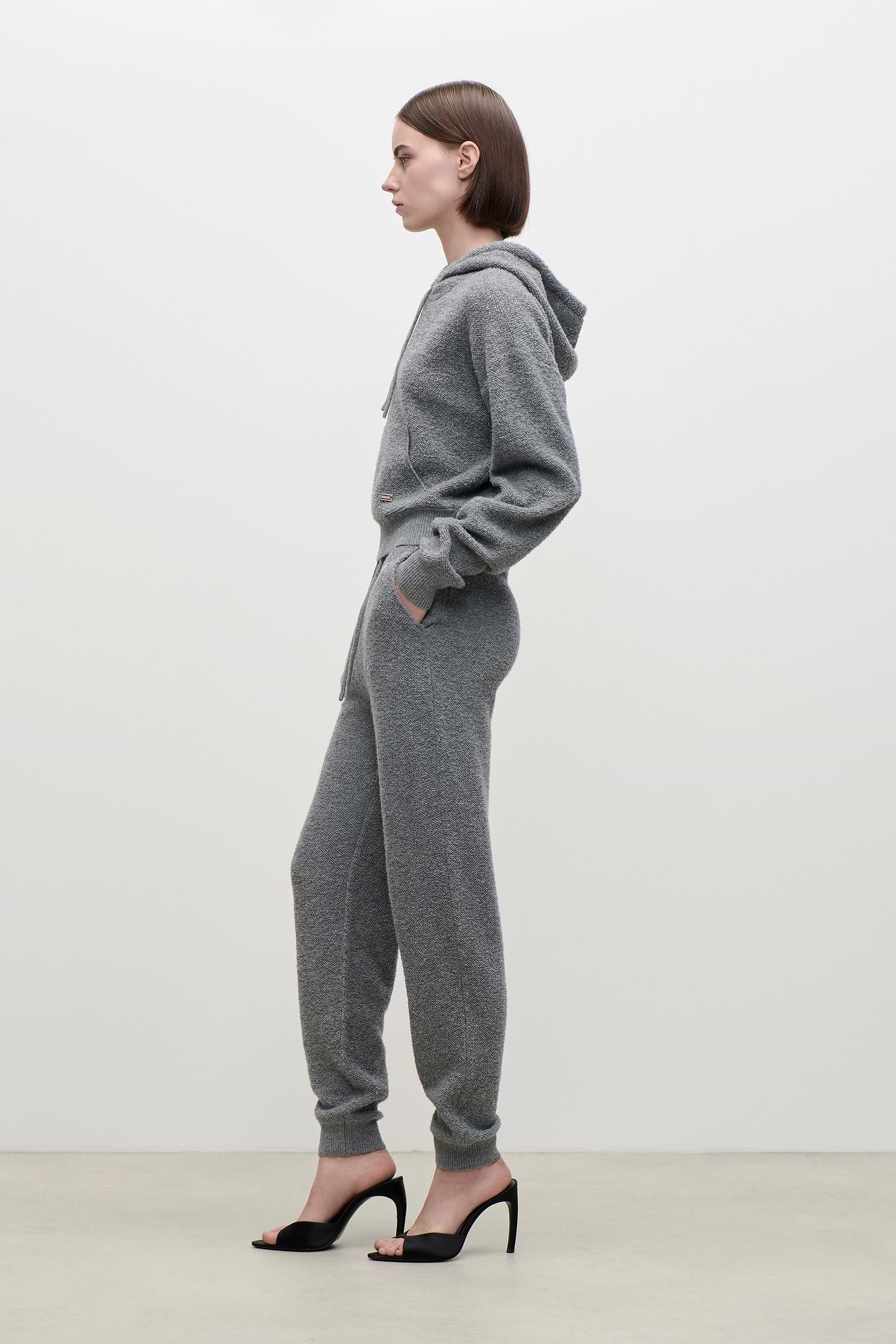 Klara Jogger In Mid Grey