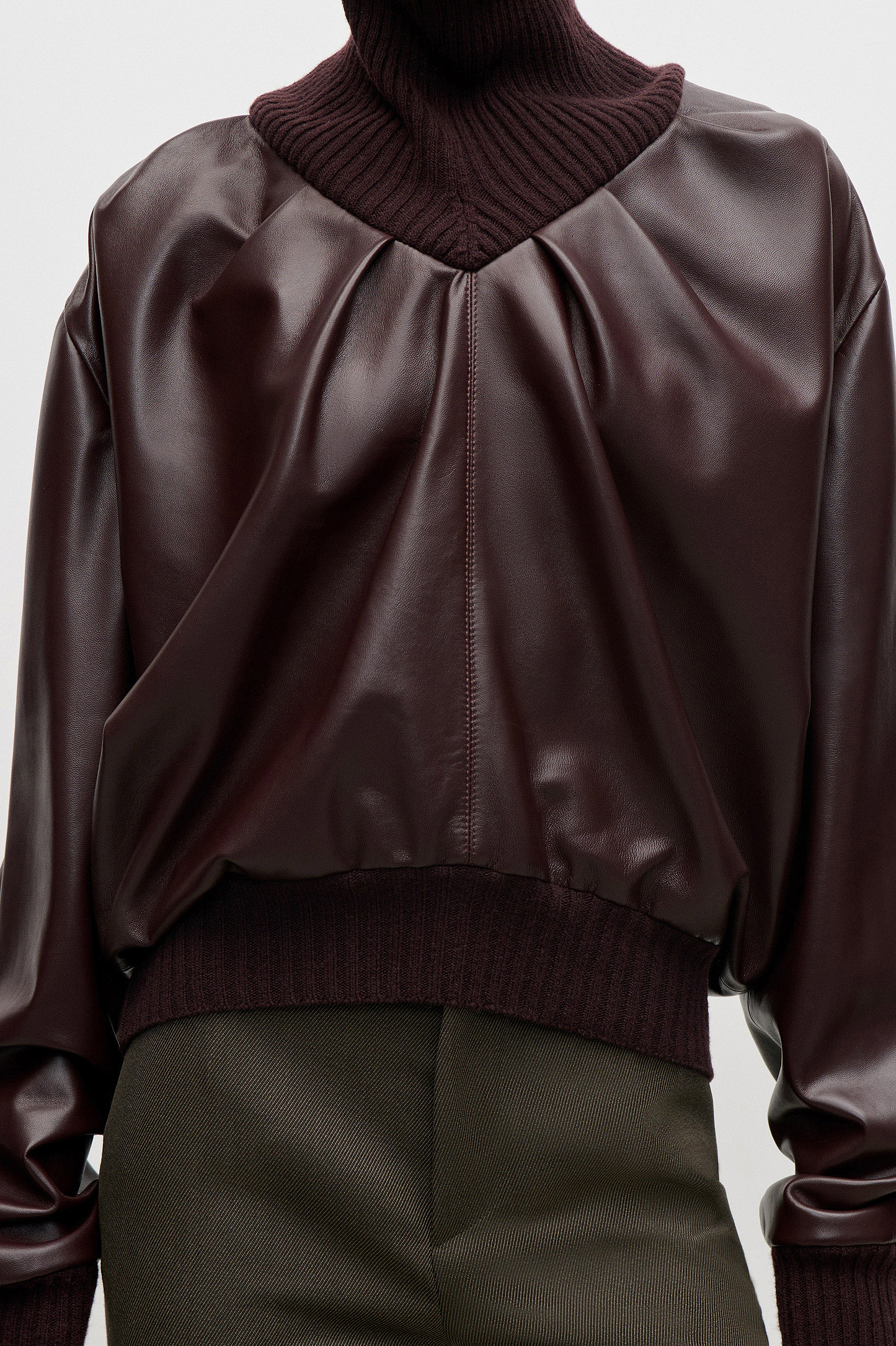 Knitted Collar Leather Top In Burgundy