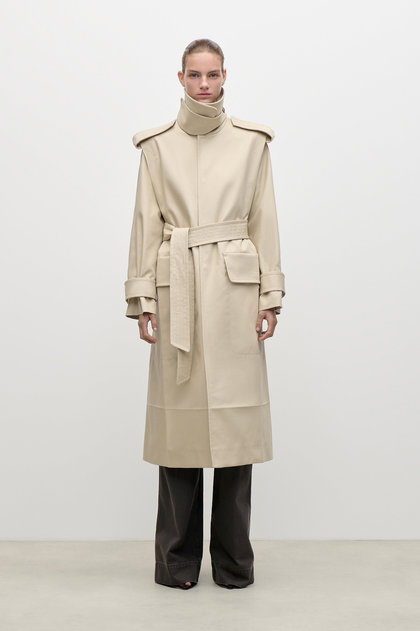 Philippa Trench Coat In Beige