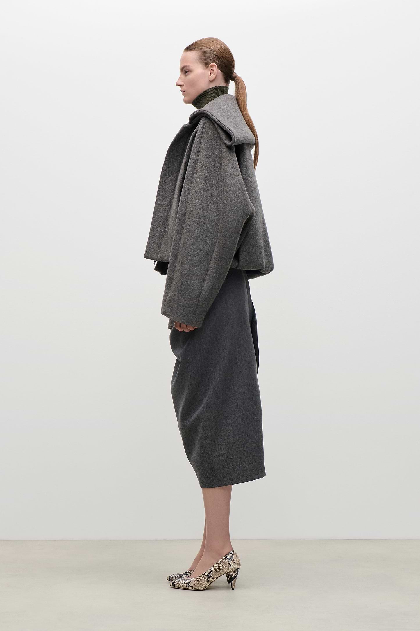 Folded Collar Bomber Jacket In Grey