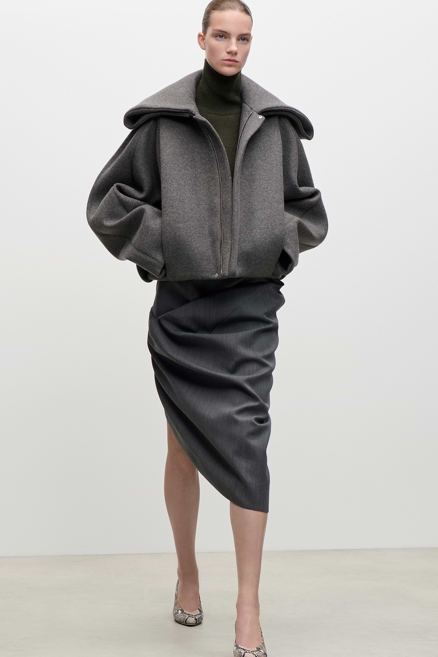 Folded Collar Bomber Jacket In Grey
