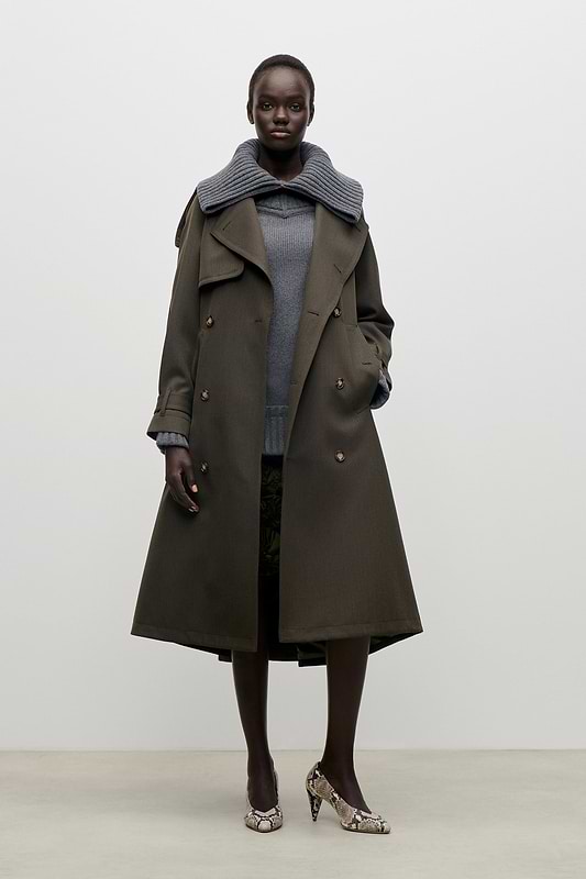 Esmee Trench Coat In Green