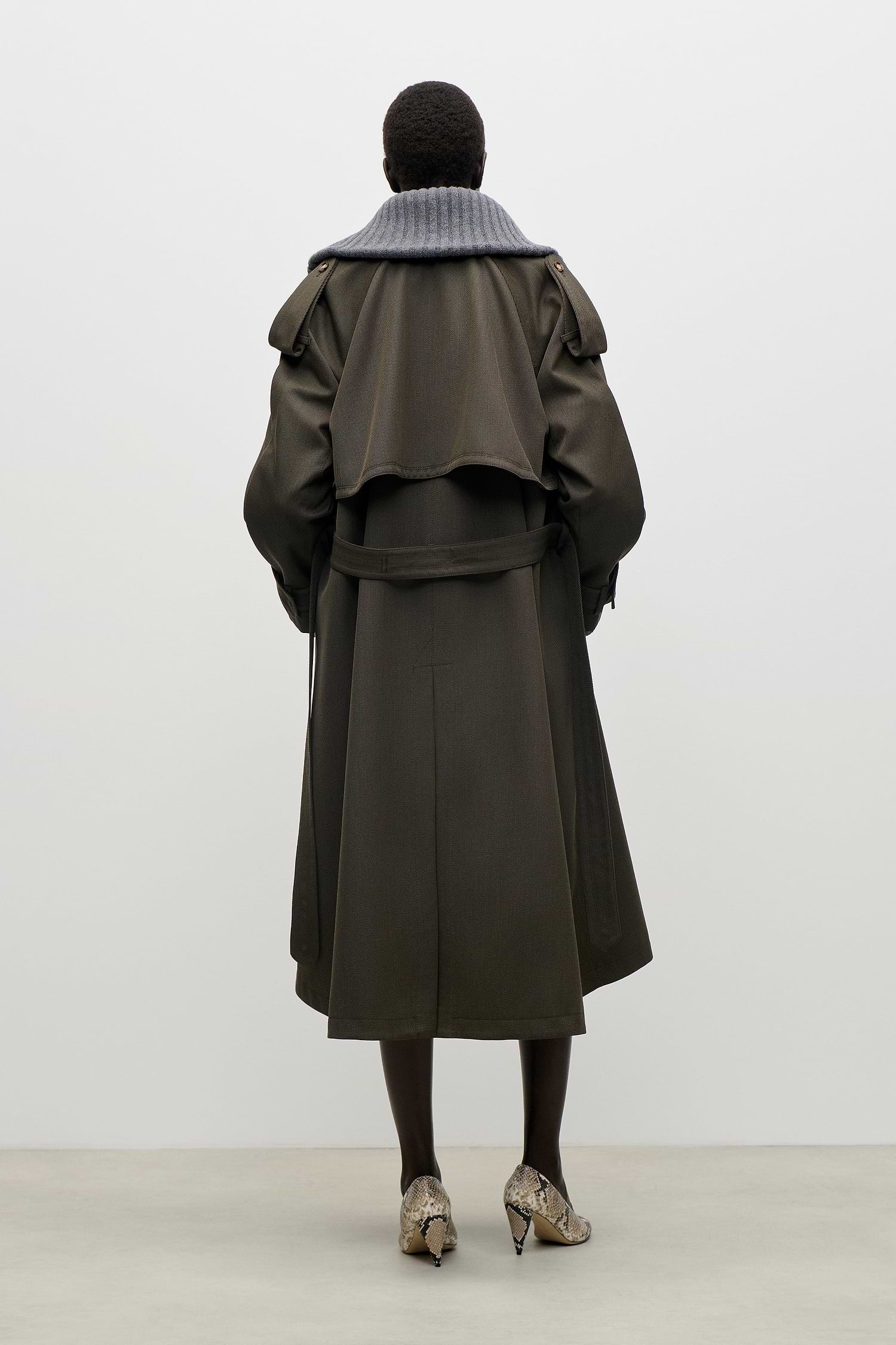 Esmee Trench Coat In Green
