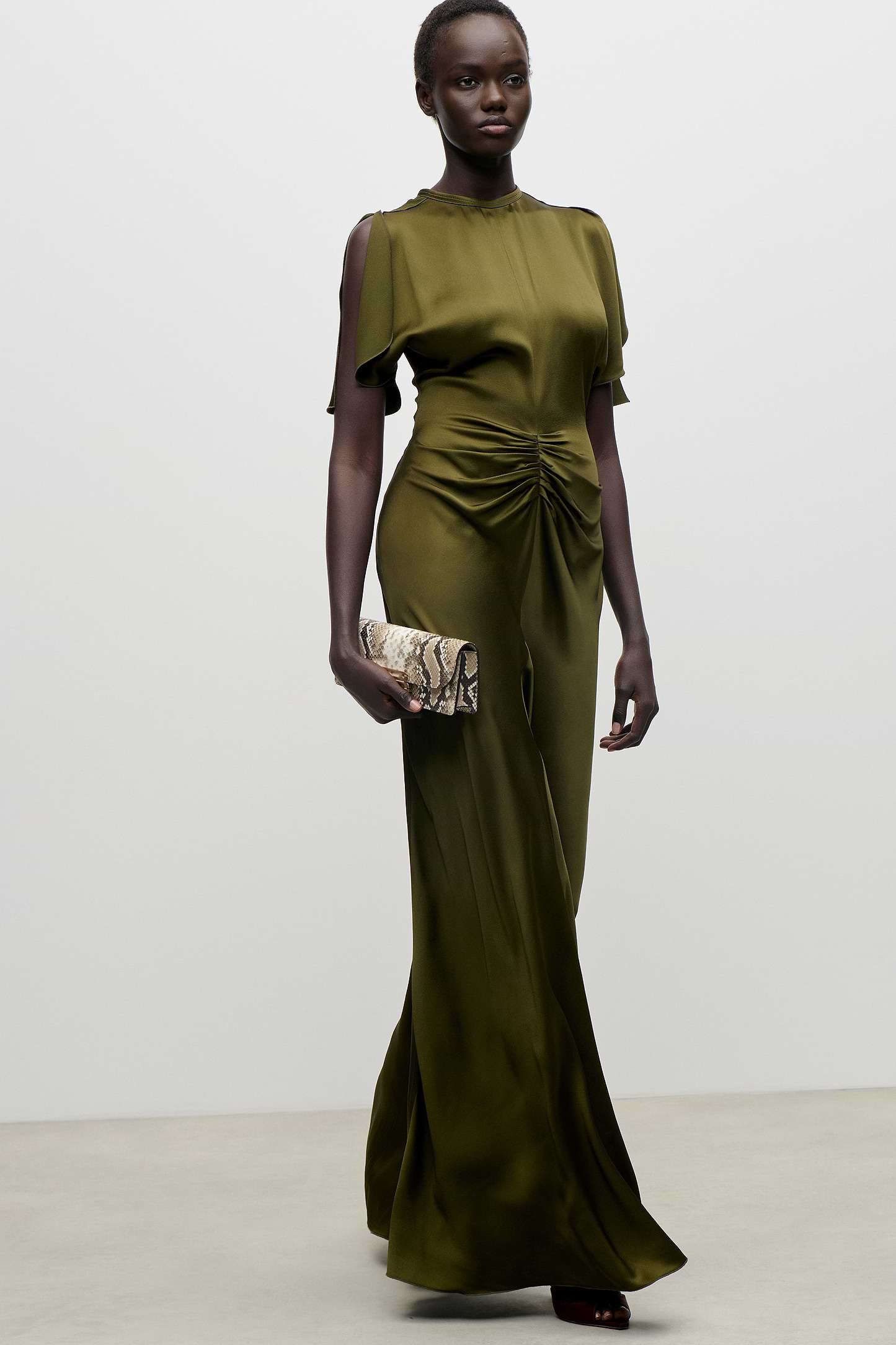 Isabella Gown In Green