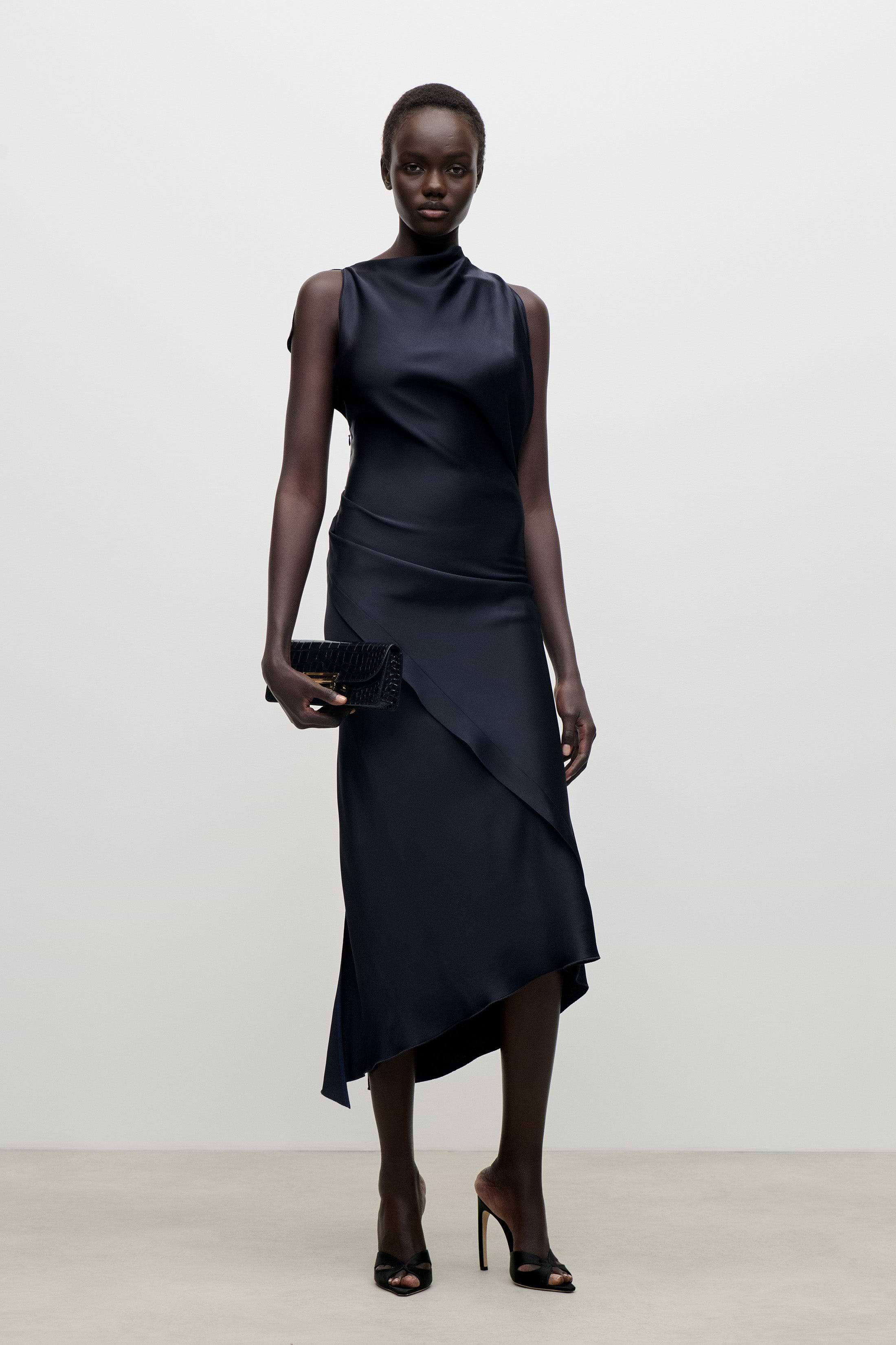 Kyra Midi Dress In Dark Navy