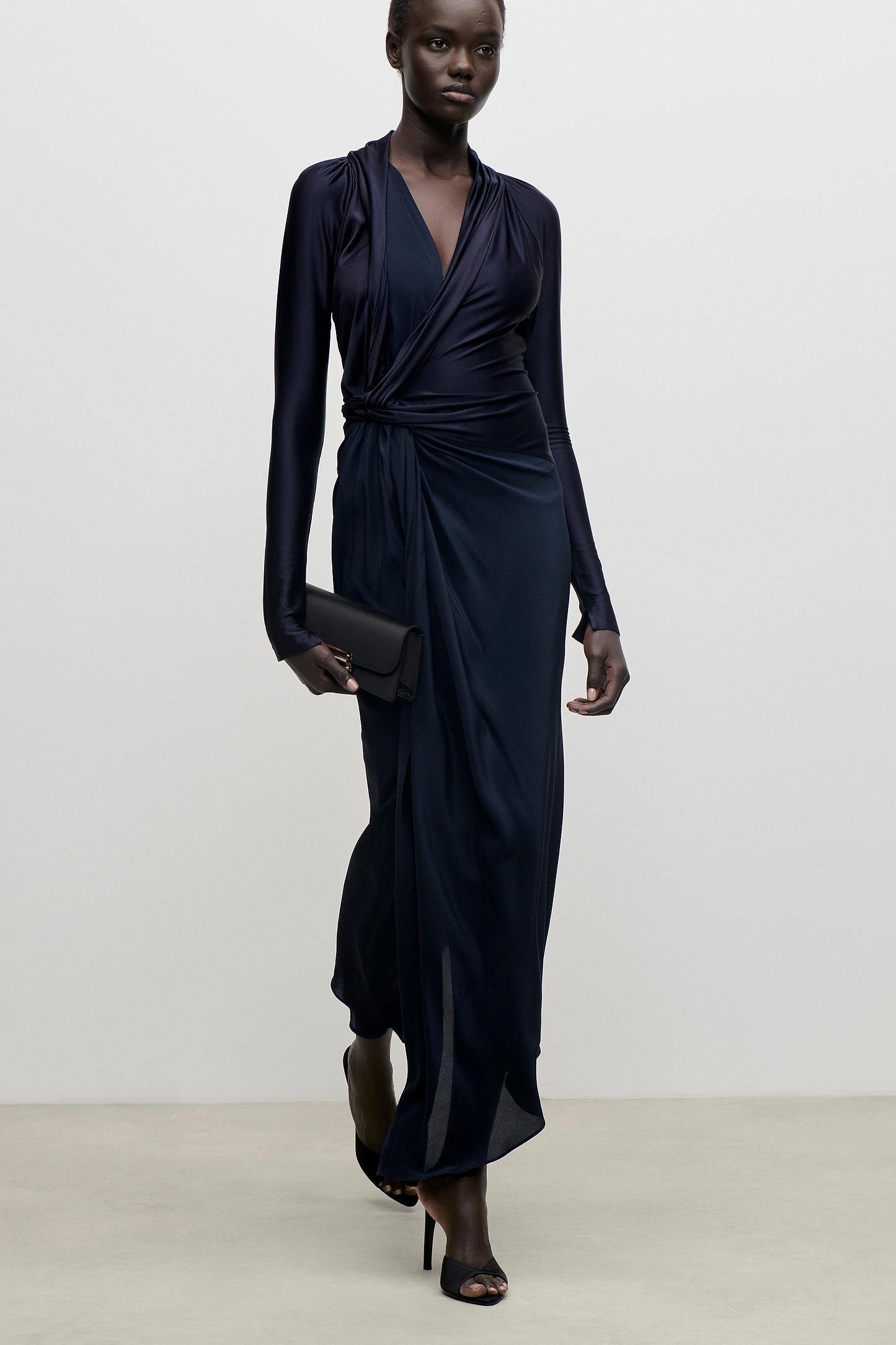 Lea Midi Dress In Navy